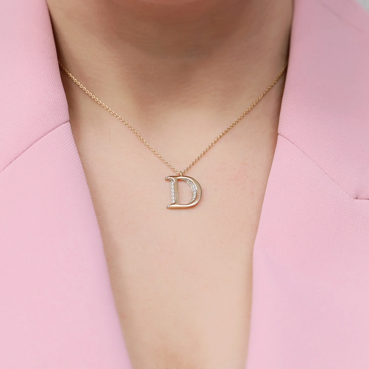 18ct Rose Gold Diamond Initial Pendant & Chain - Image 3