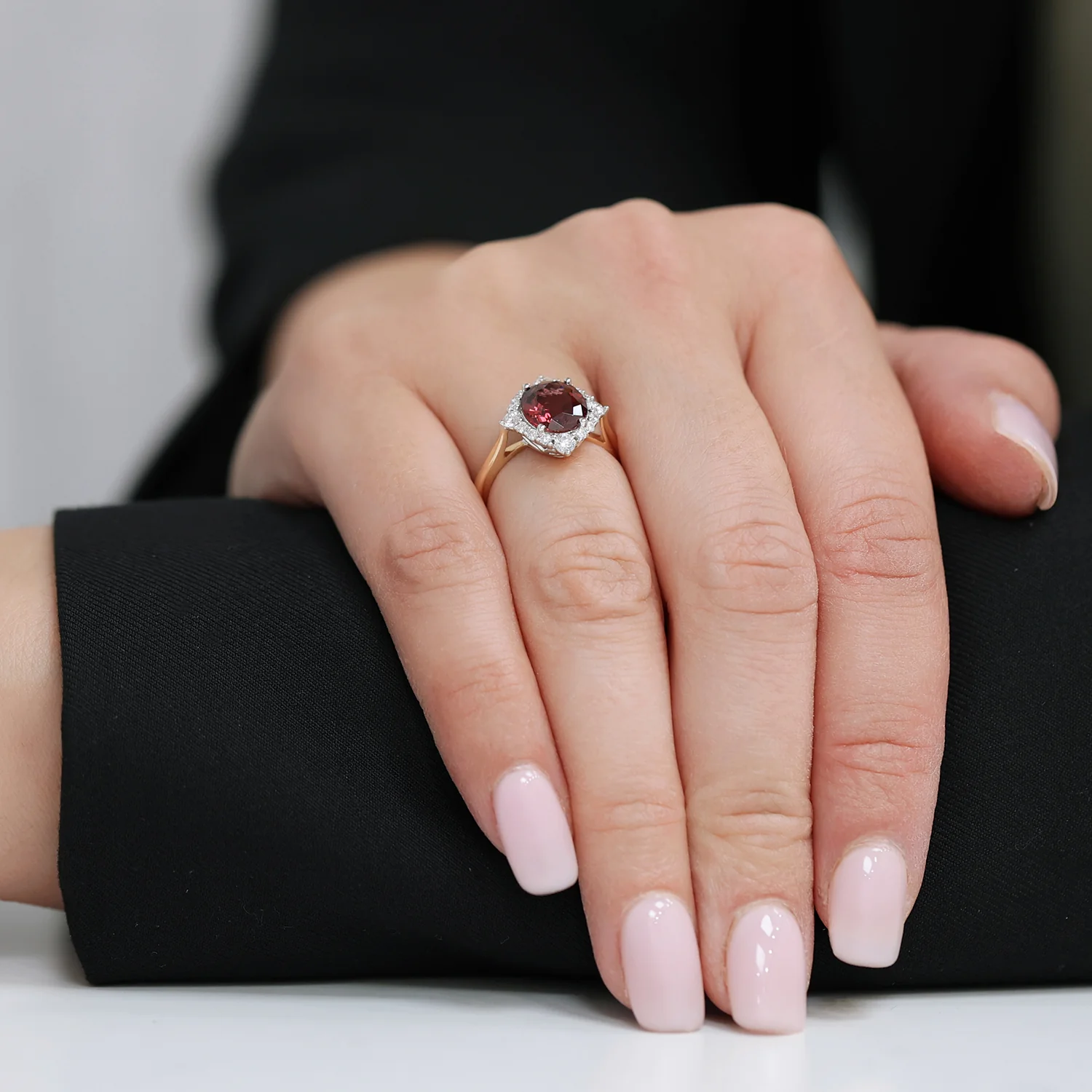 18ct Rose Gold Spinel And Diamond Cluster Ring - Image 2