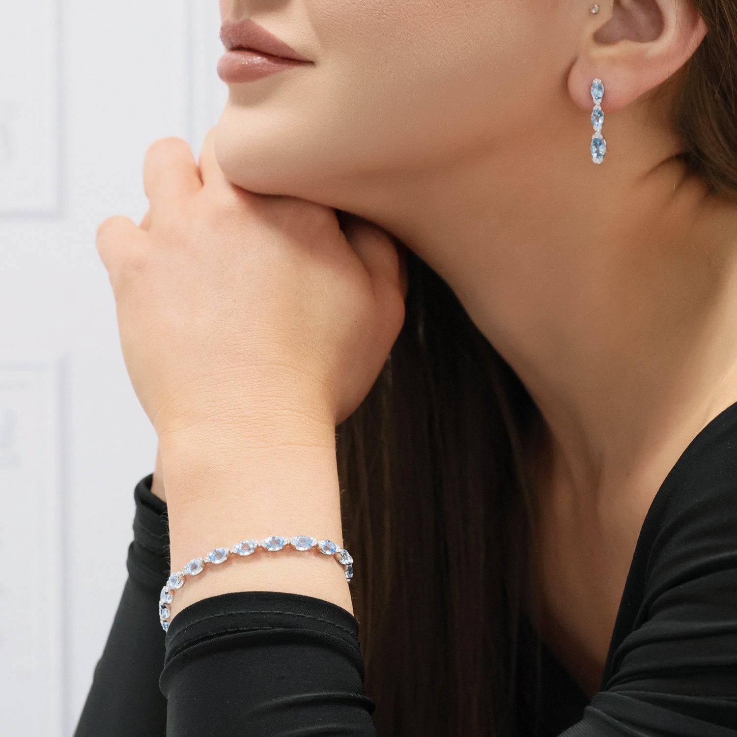 18ct White Gold Aquamarine And Diamond Bracelet - Image 2