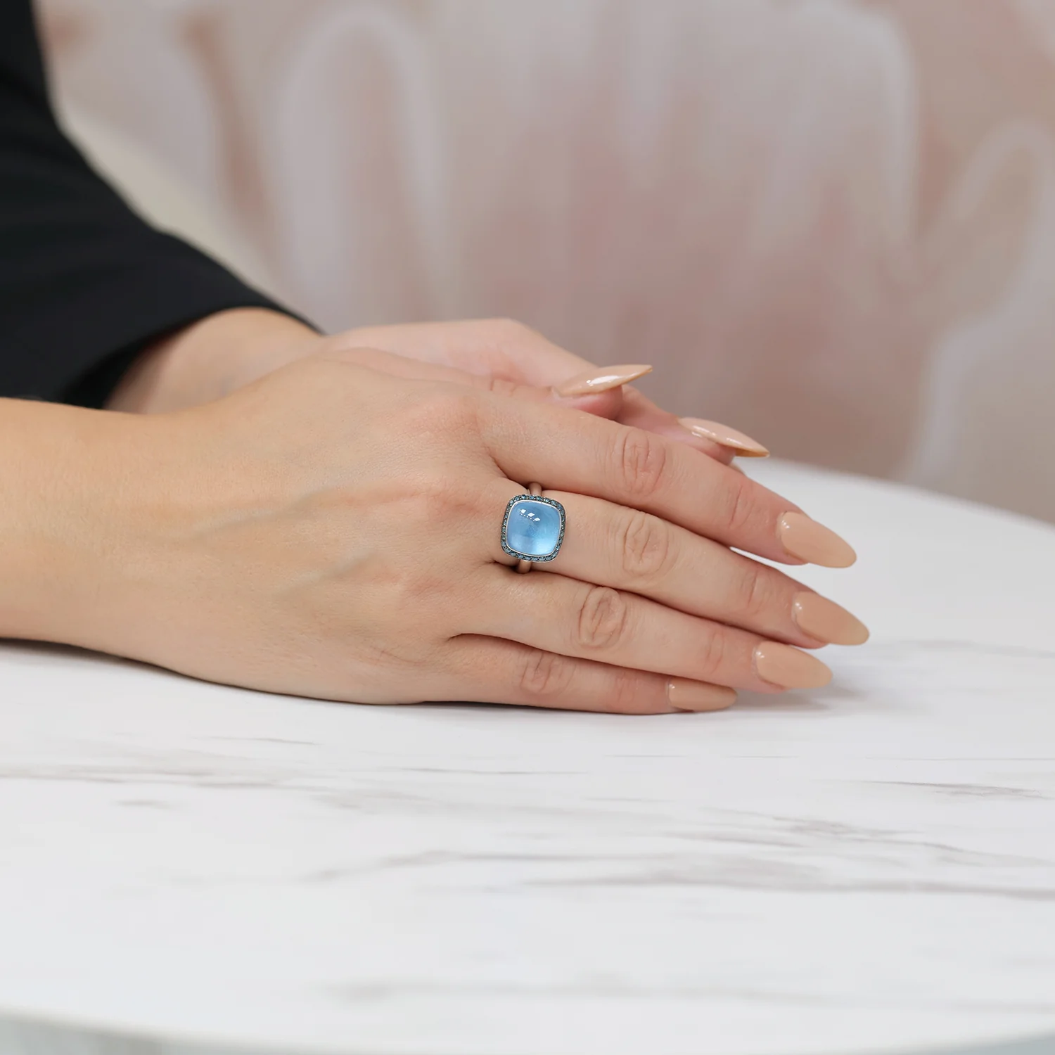 18ct White Gold Cabochon Cut Blue Topaz & Blue Diamond Halo Dress Ring - Image 3