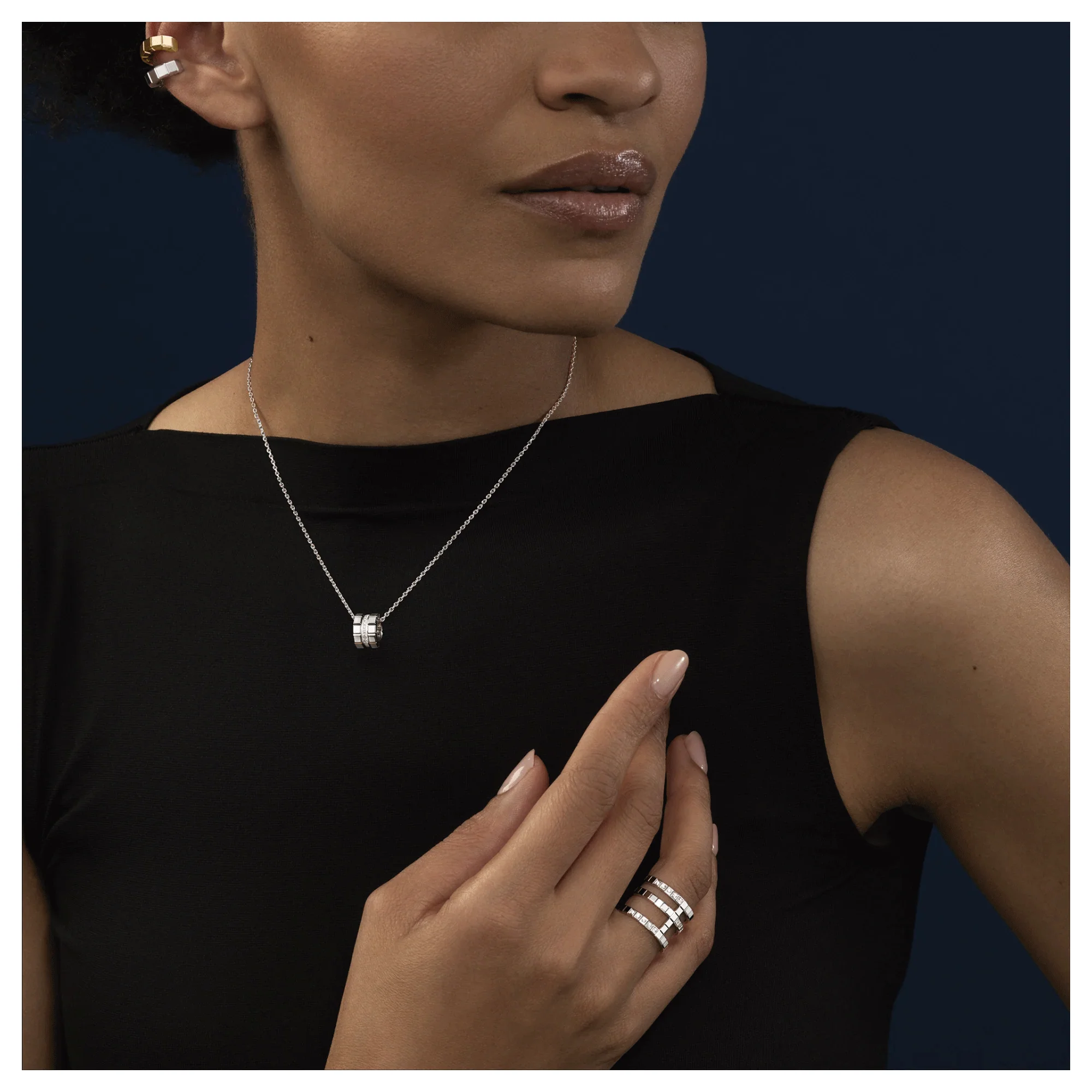 18ct White gold Chopard Ice Cube Mini Diamond Set Pendant - Image 2