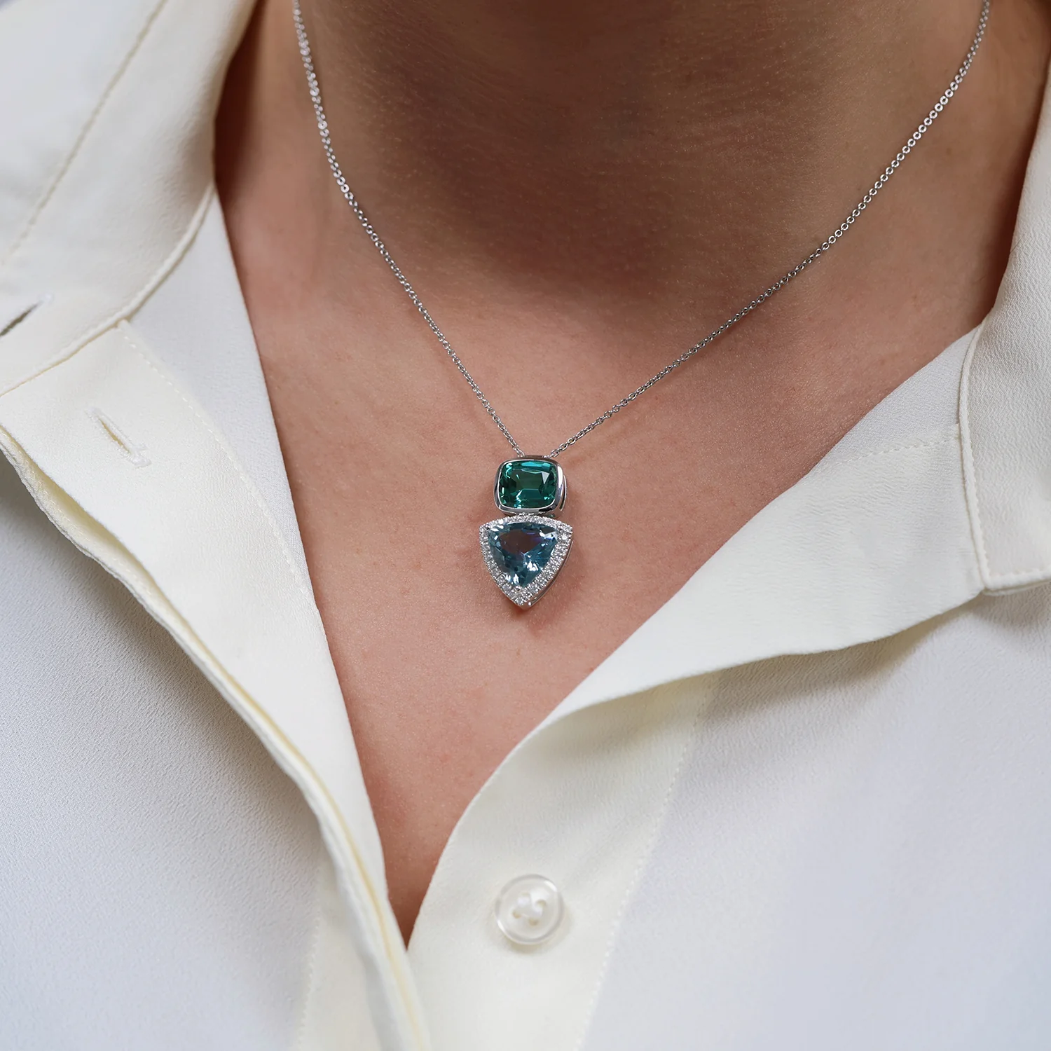 18ct White Gold Cushion Cut Green Tourmaline And Trilliant Cut Aquamarine Diamond Halo Pendant - Image 2