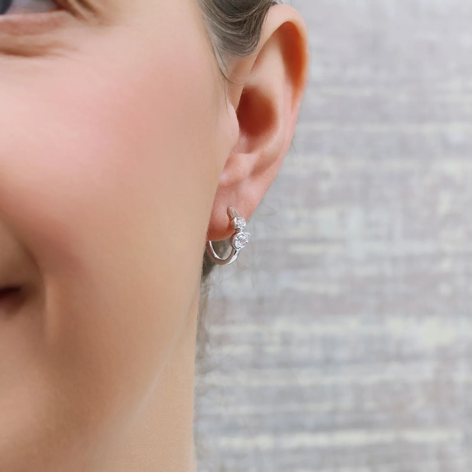 18ct White Gold Pear And Round Brilliant Cut Diamond Rub Over Set Hoop Earrings - Image 3