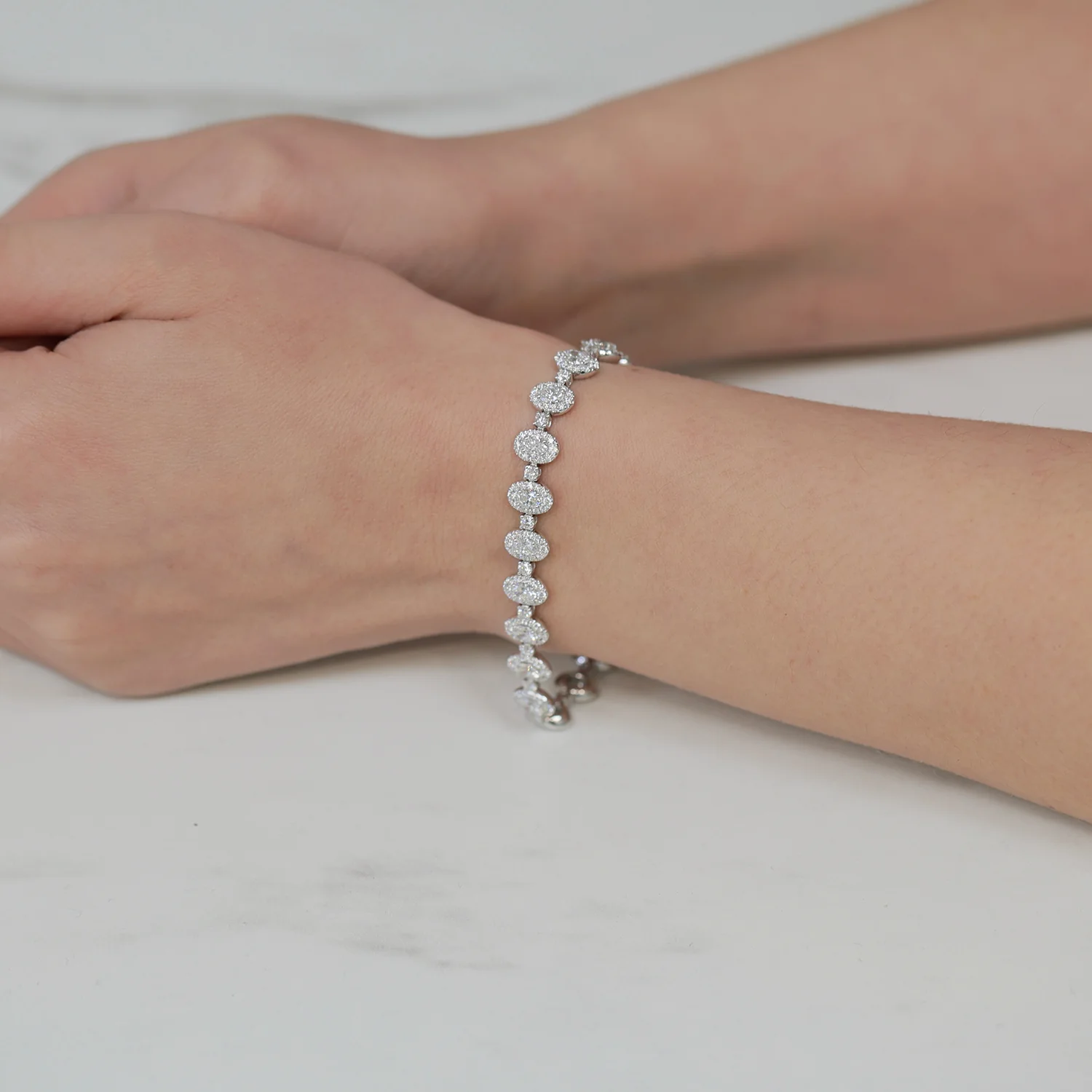 18ct White Gold Oval And Round Brilliant Cut Diamond Halo Tennis Bracelet - Image 2