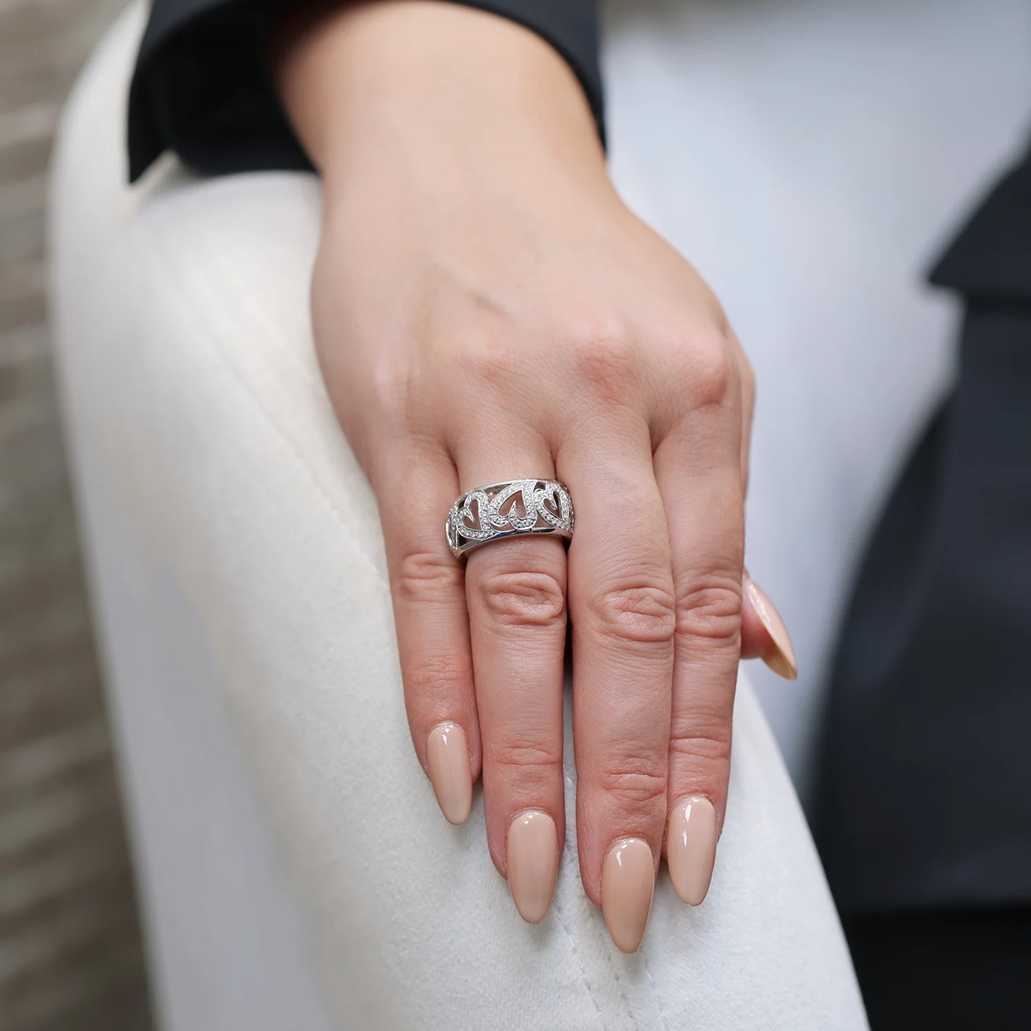 18ct White Gold Pave Set Diamond Band With Heart Decoration Dress Ring - Image 3