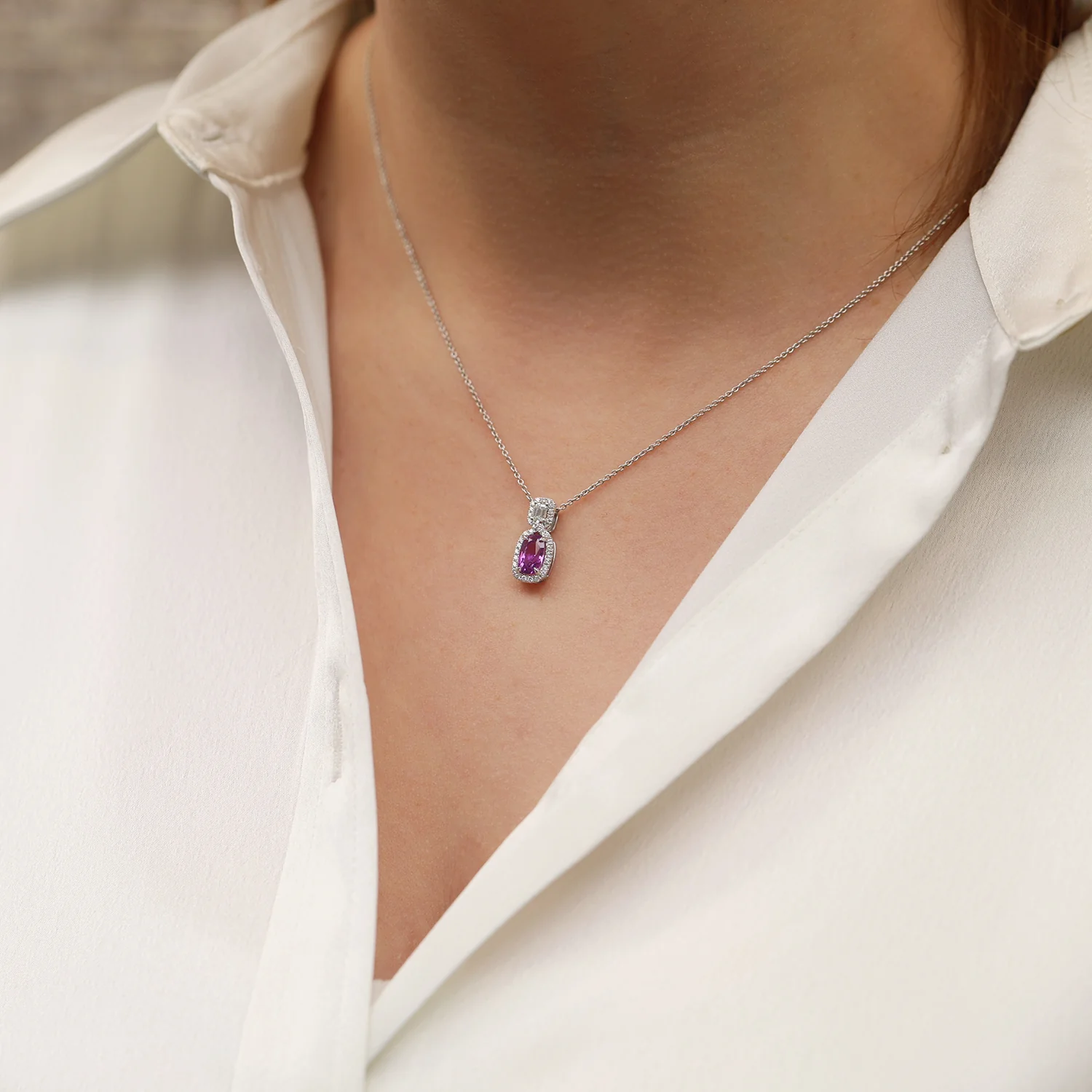 18ct White Gold Pink Oval Sapphire Pendant With Diamond Halo & Cluster Loop - Image 2