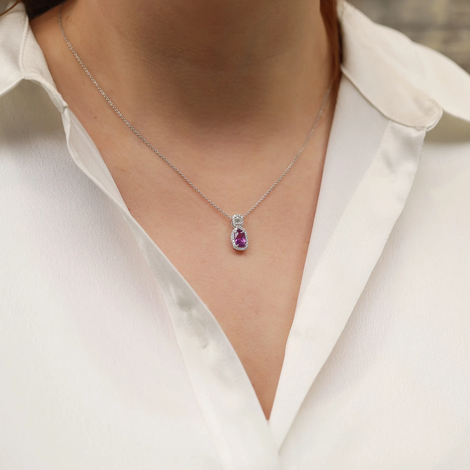 18ct White Gold Pink Oval Sapphire Pendant With Diamond Halo & Cluster Loop - Image 3