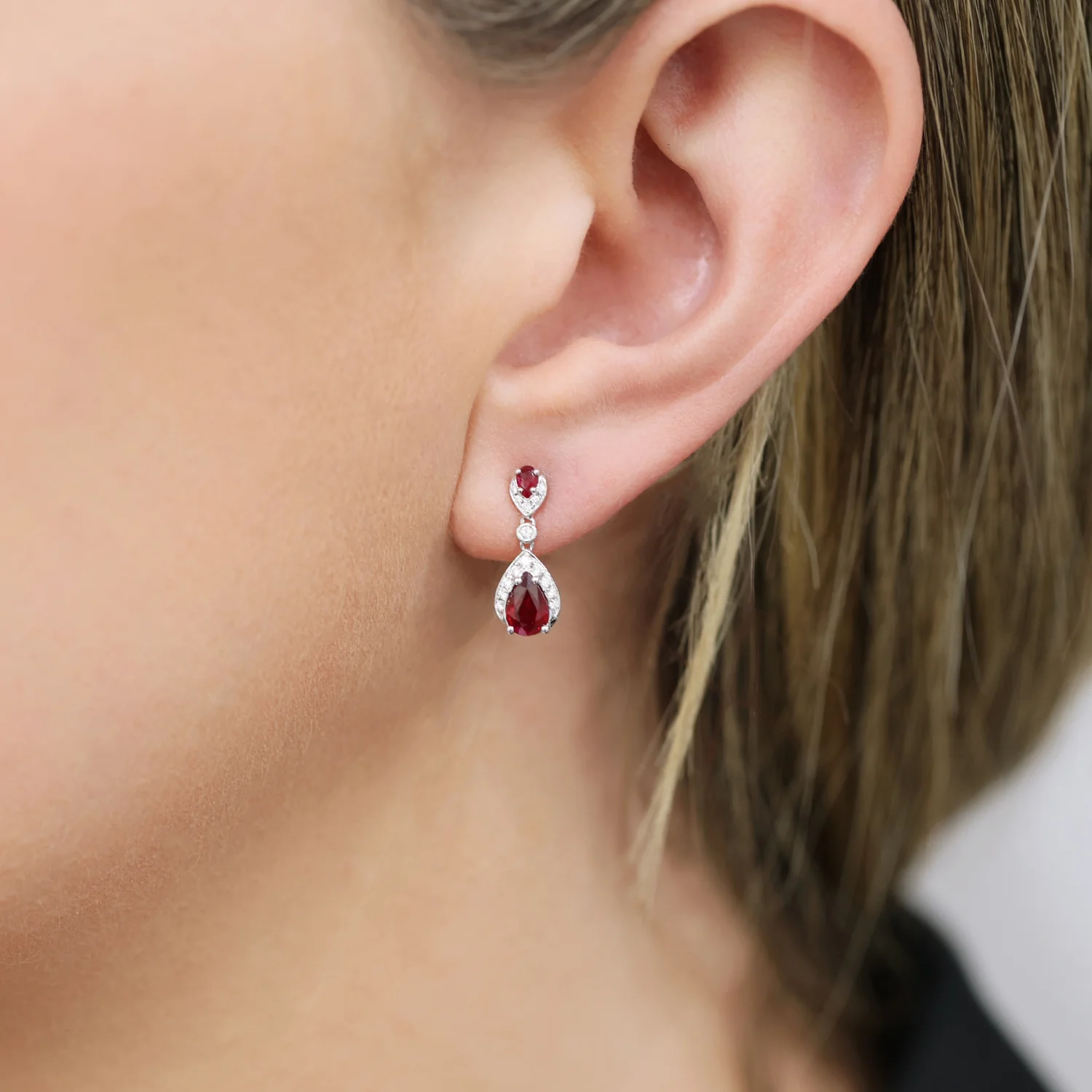 18ct White Gold Ruby And Diamond Drop Earrings - Image 2