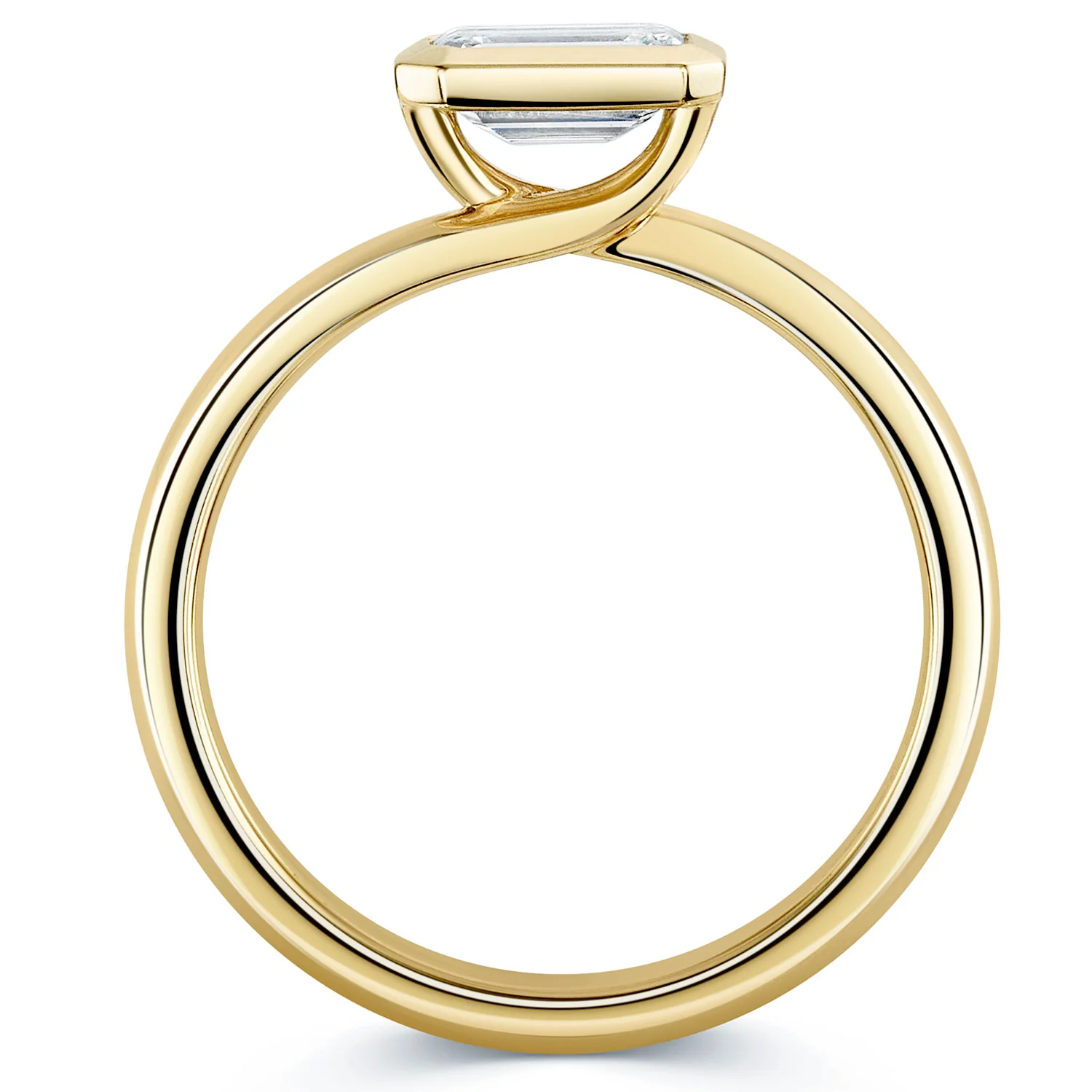18ct Yellow Gold Emerald Cut Horizontal Rub Over Set Ring - Image 3