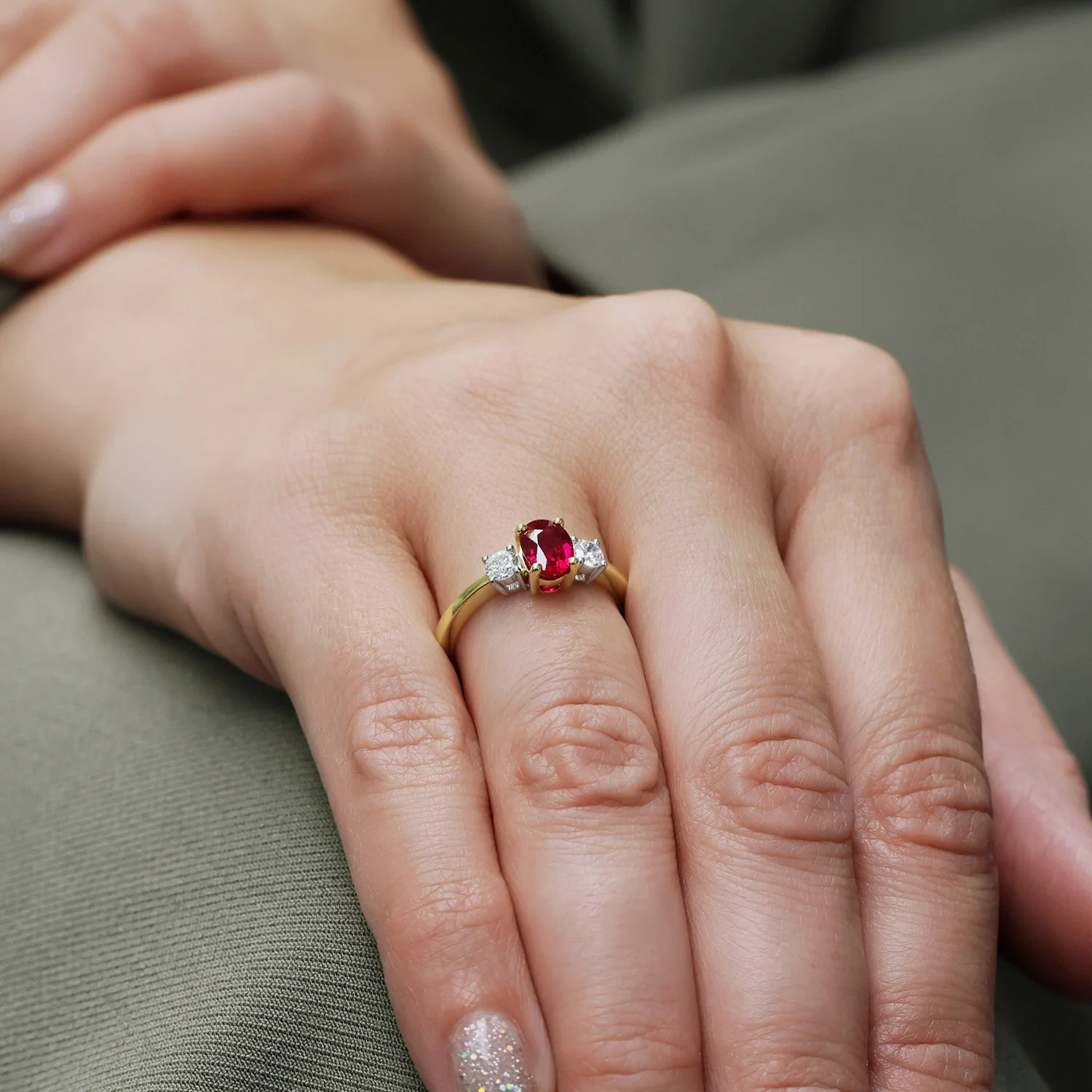 18ct Yellow Gold Oval Ruby and Diamond Three Stone Ring - Image 2