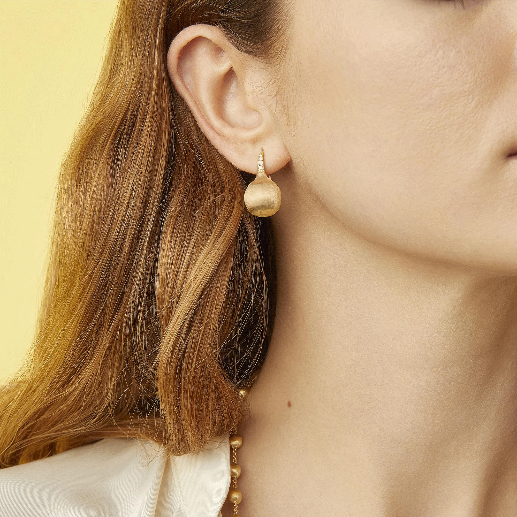 Africa 18ct Yellow Gold Diamond Set Drop Earrings - Image 2