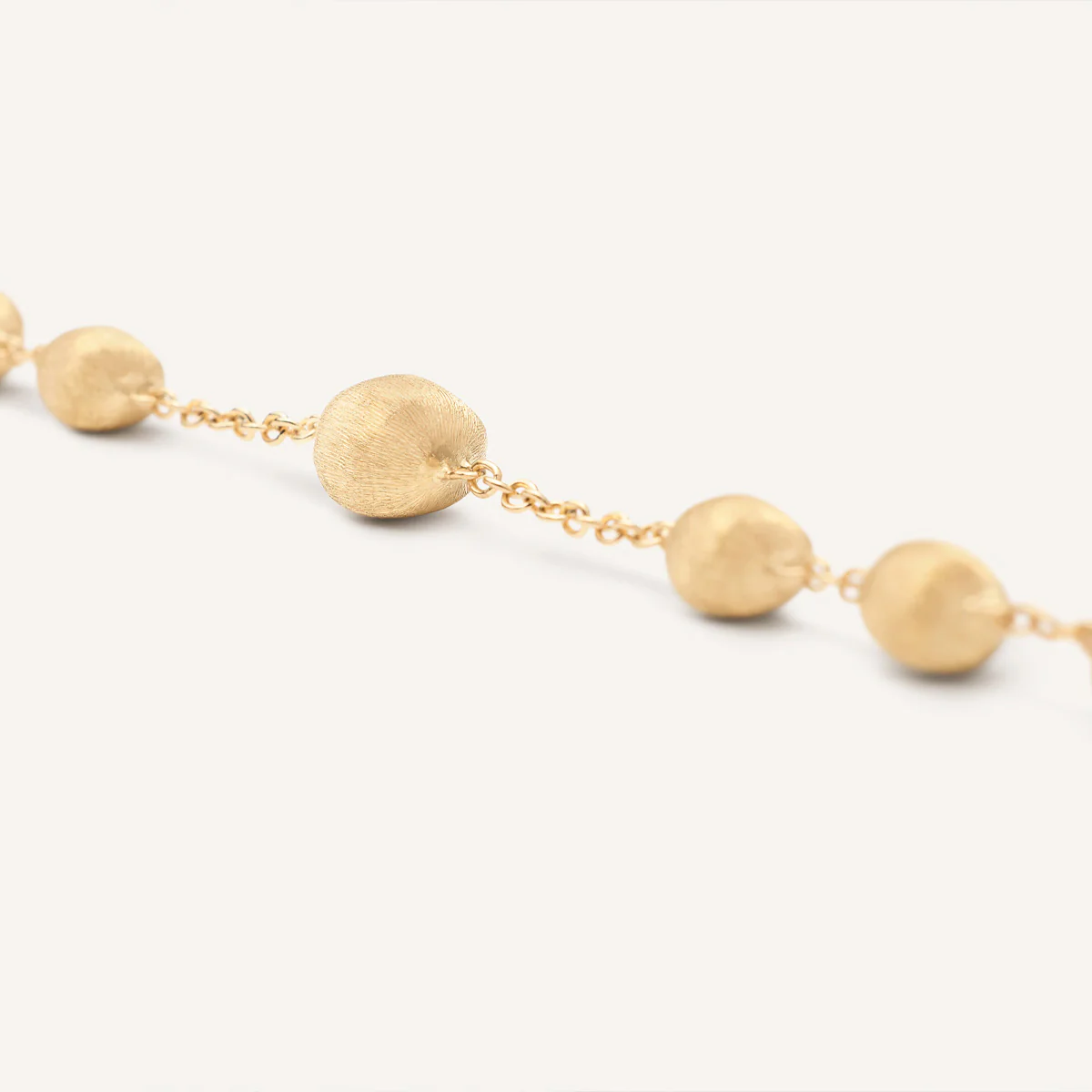Africa 18ct Yellow Gold Small Bead Bracelet - Image 3