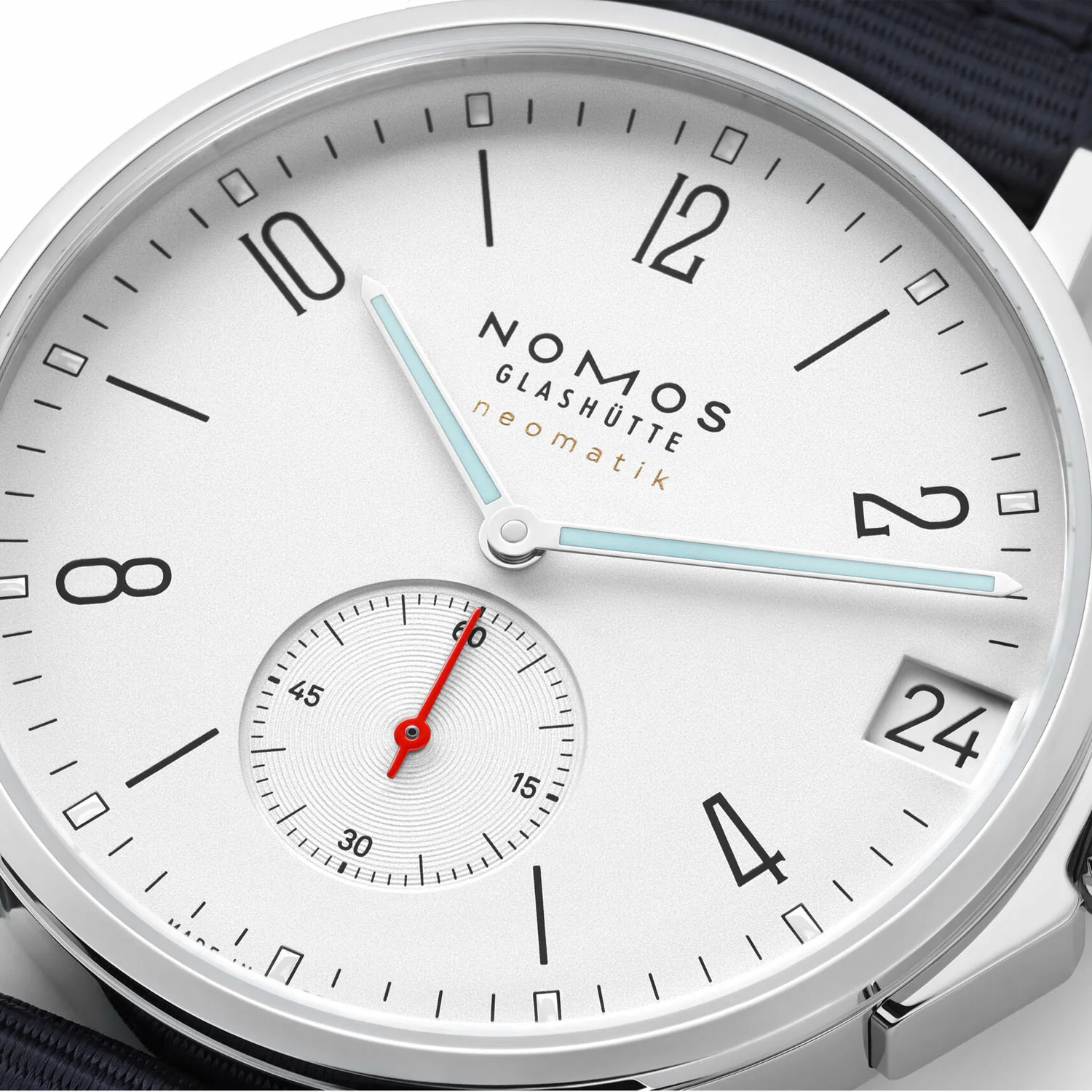 Ahoi Neomatik 38mm Date White Dial Automatic Watch - Image 4