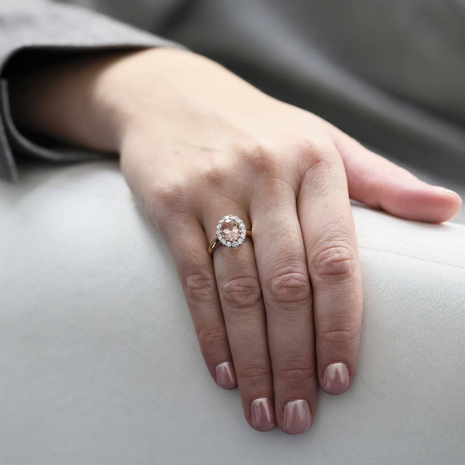 18ct Rose Gold Oval Morganite And Diamond Cluster Ring - Image 2