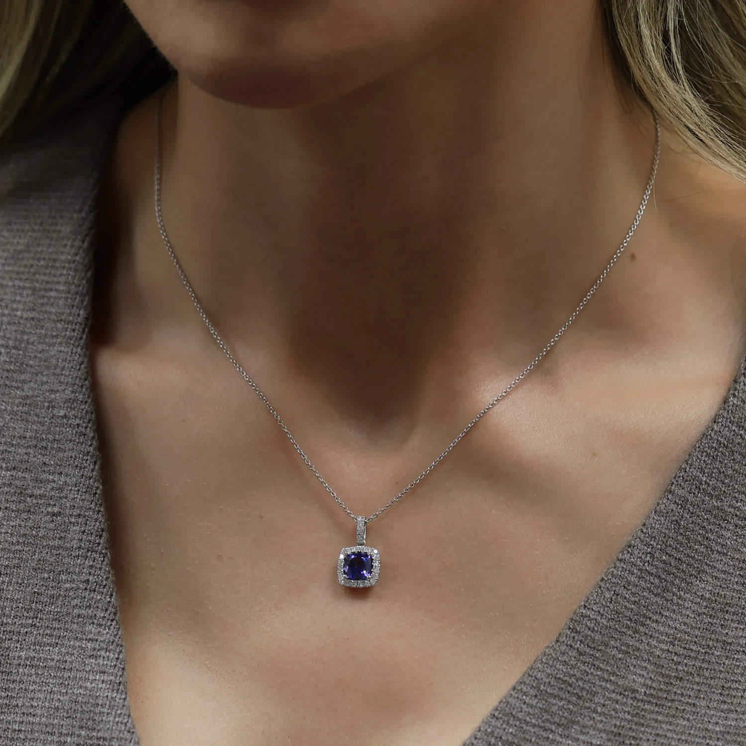 18ct White Gold Cushion Cut Tanzanite And Diamond Halo Pendant With A Diamond Bale - Image 3