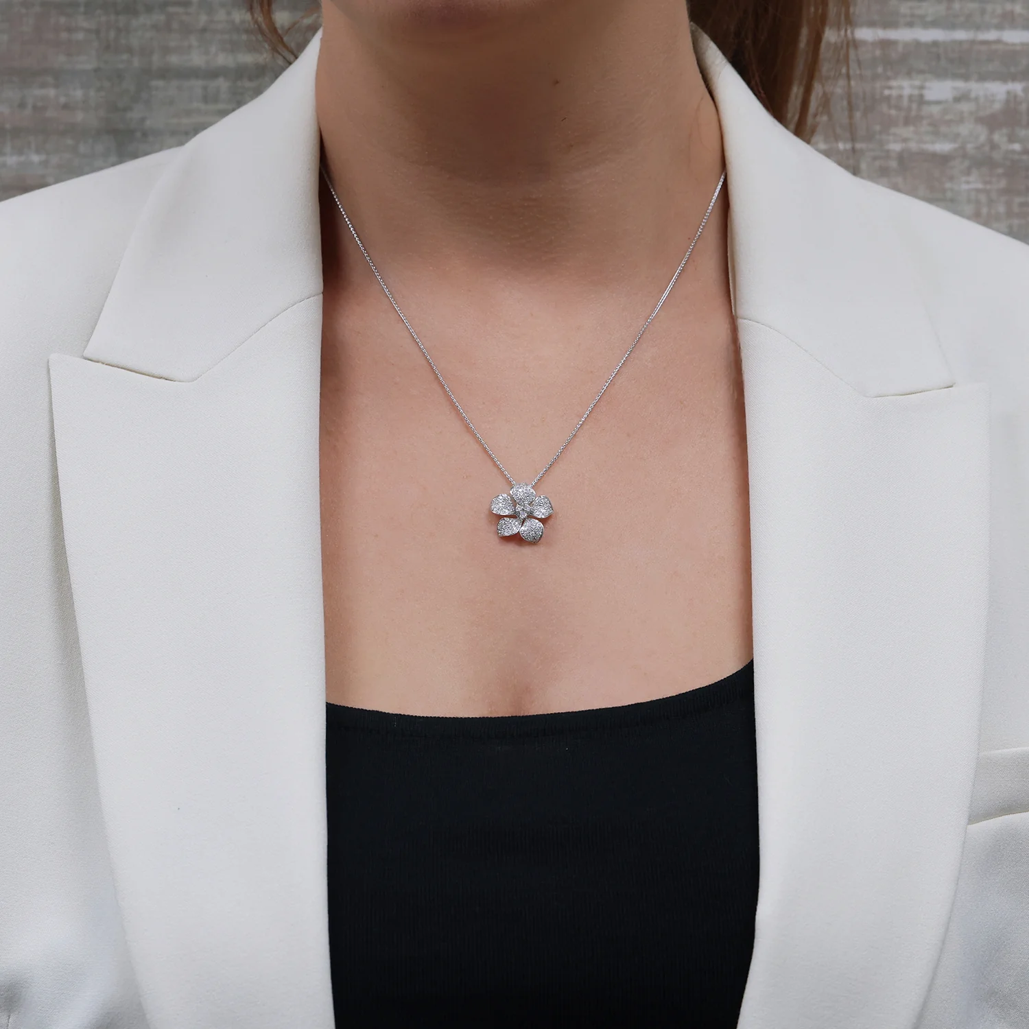 18ct White Gold Diamond Flower Petal Pendant - Image 2