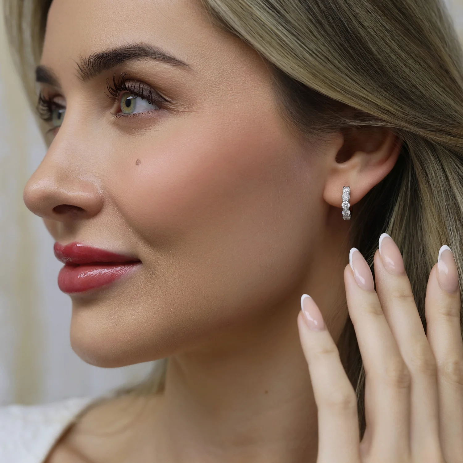 18ct White Gold Diamond Half Hoop Earrings - Image 3