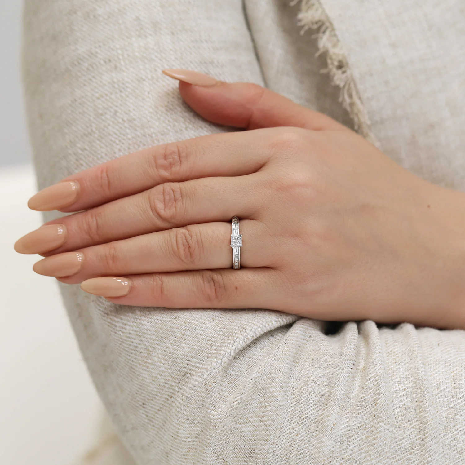 18ct White Gold Four Princess Cut Diamond Cluster Ring With Baguette Cut Diamond Channel Set Shoulders - Image 2