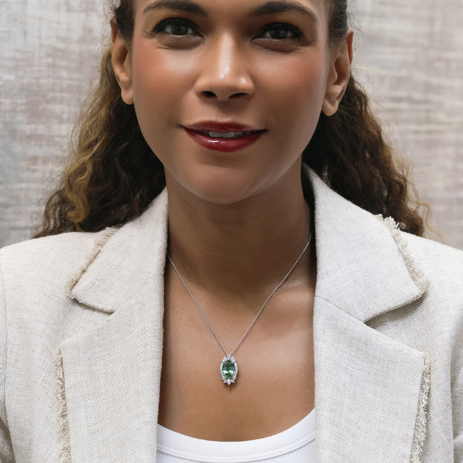 18ct White Gold Oval Cut Green Tourmaline, Marquise Cut Diamond & Round Brilliant Cut Diamond Pendant - Image 2