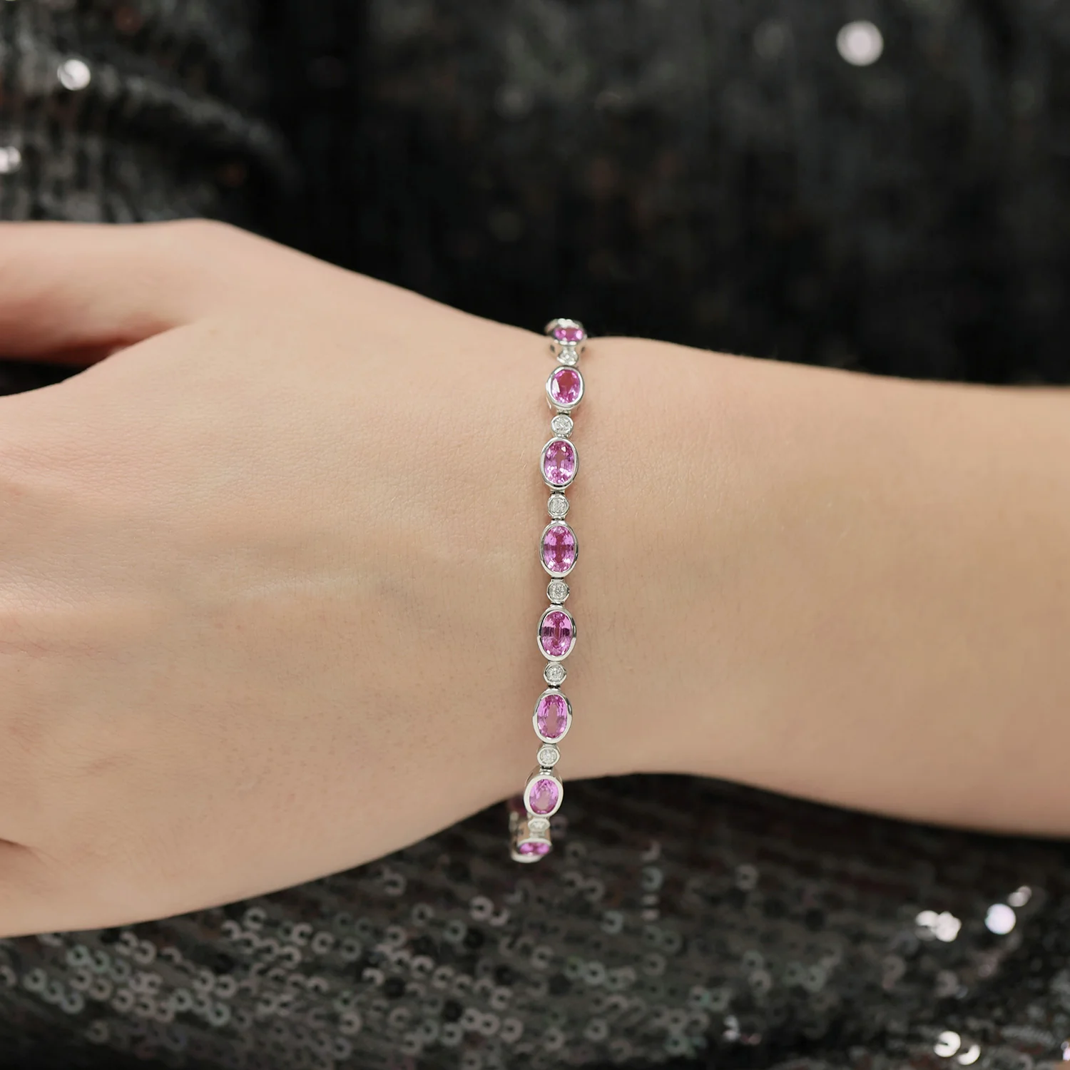 18ct White Gold Oval Pink Sapphire & Diamond Rubover Set Tennis Bracelet - Image 3