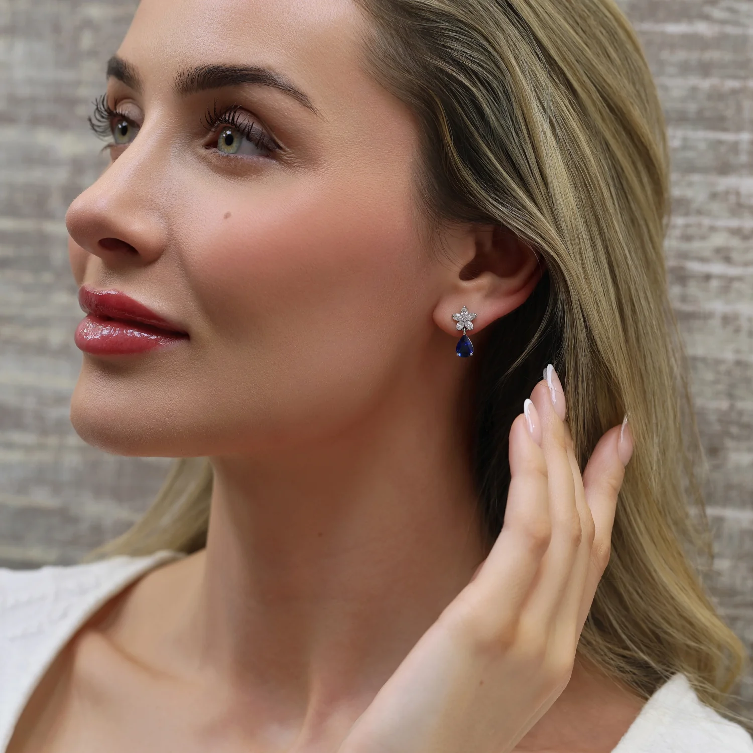 18ct White Gold Pear Sapphire And Marquise Diamond Flower Cluster Earrings - Image 3