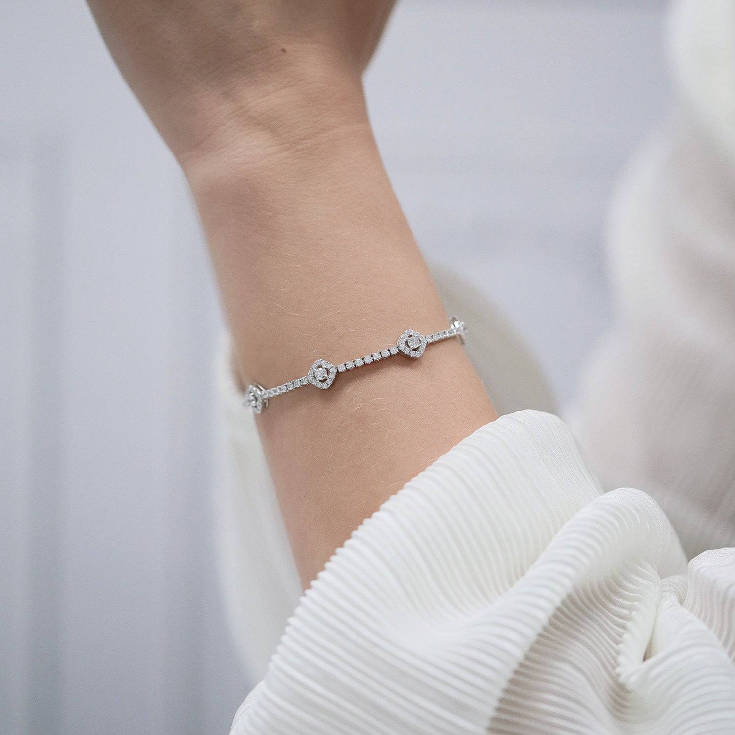 18ct White Gold Round Brilliant Cut Diamond Halo Cluster Set line Bracelet - Image 2