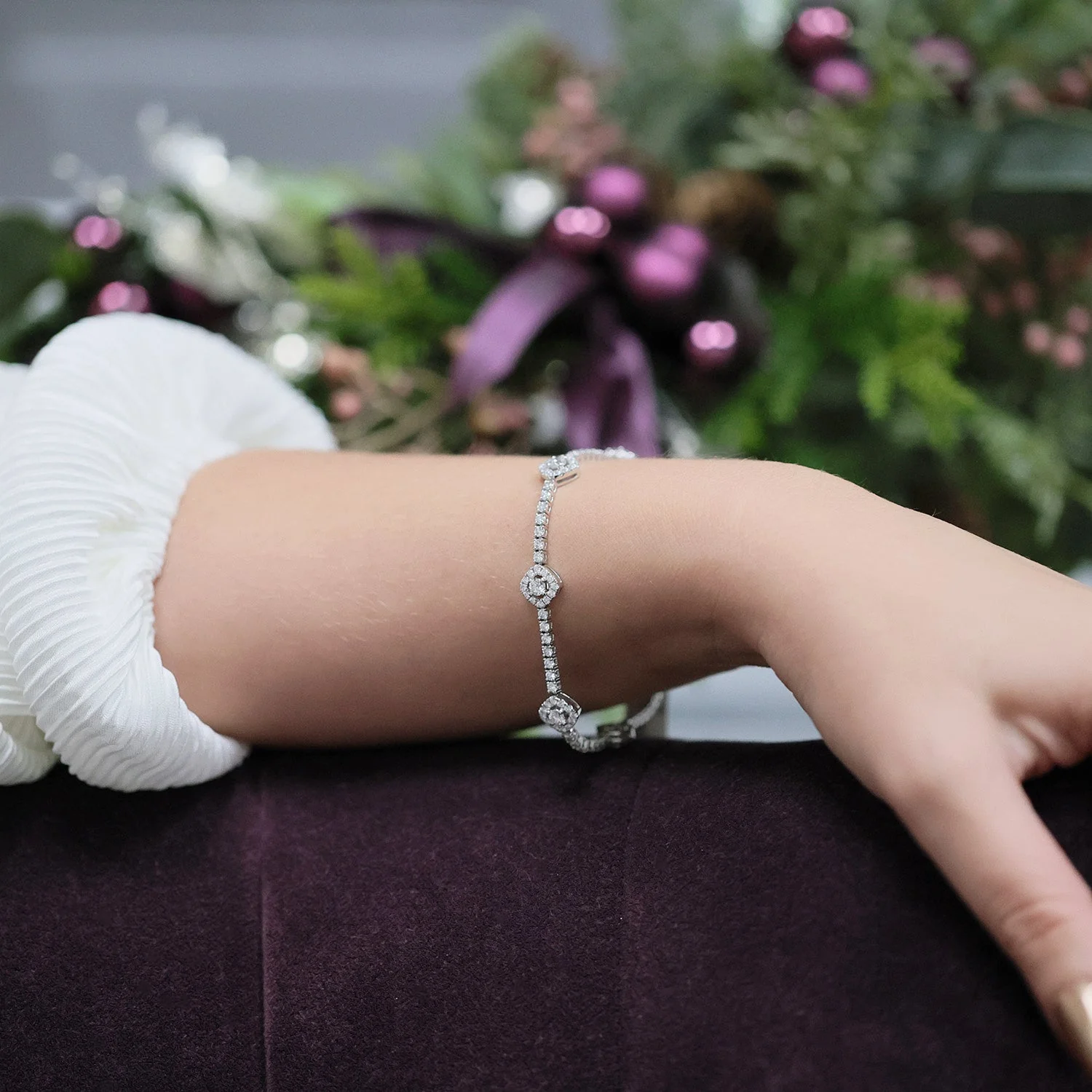 18ct White Gold Round Brilliant Cut Diamond Halo Cluster Set line Bracelet - Image 3