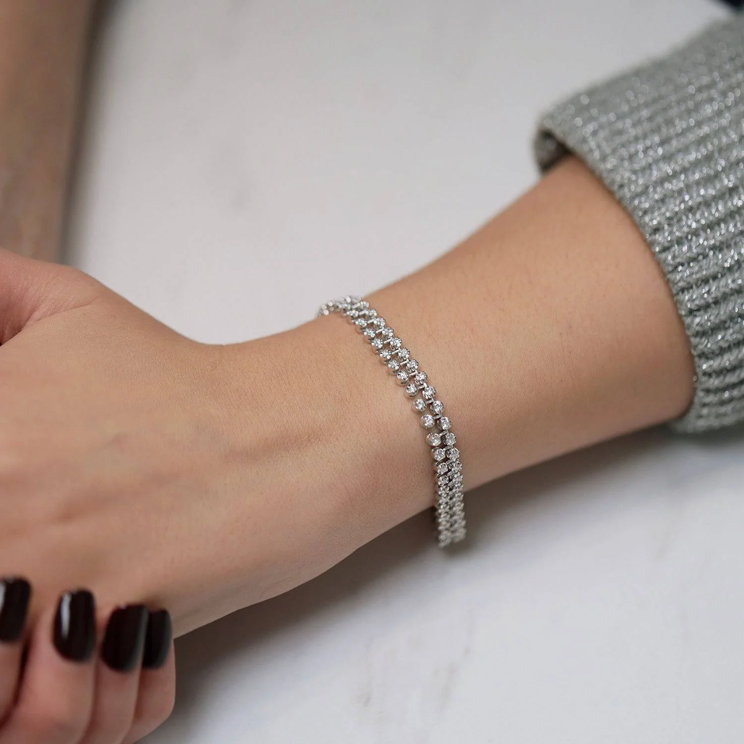 18ct White Gold Round Brilliant Diamond Fancy Double Row Bracelet - Image 2