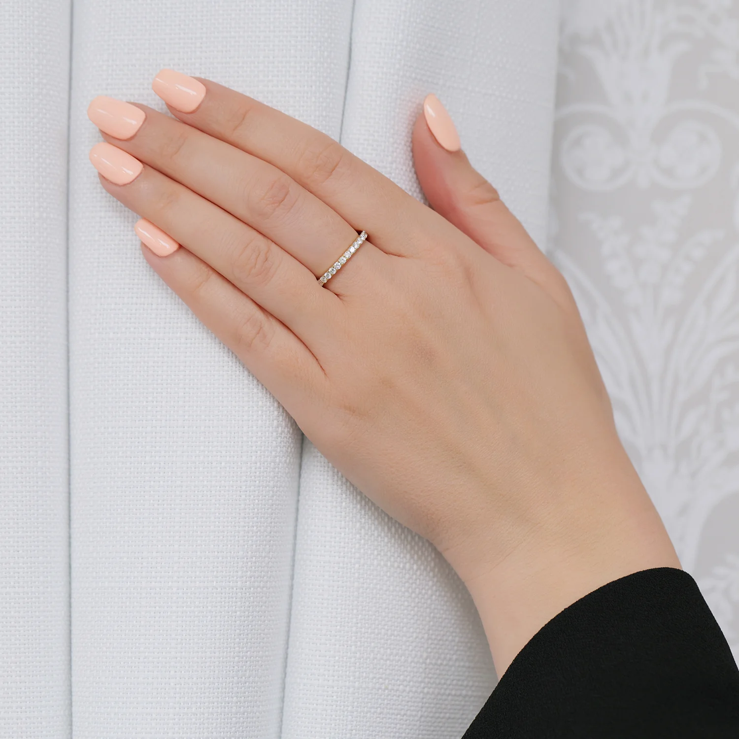 18ct Yellow Gold Round Brilliant Cut Diamond Half Eternity Ring - Image 2