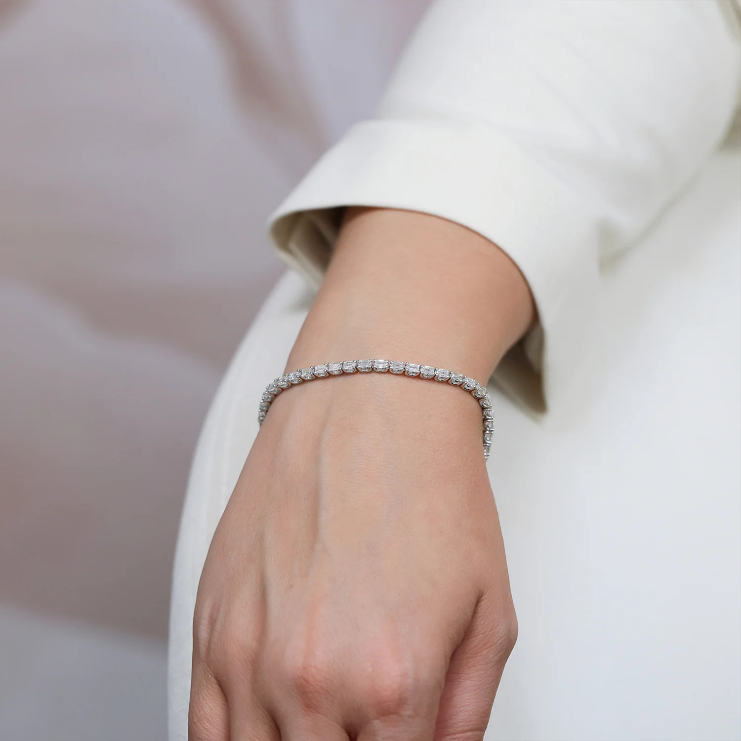 Platinum Claw Set Emerald Cut Diamond Tennis Bracelet - Image 3