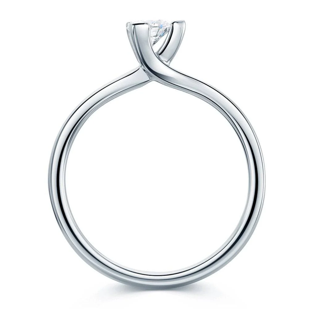 Platinum GIA Certificated Round Brilliant Cut Diamond Three Corner Claw Ring - Image 2