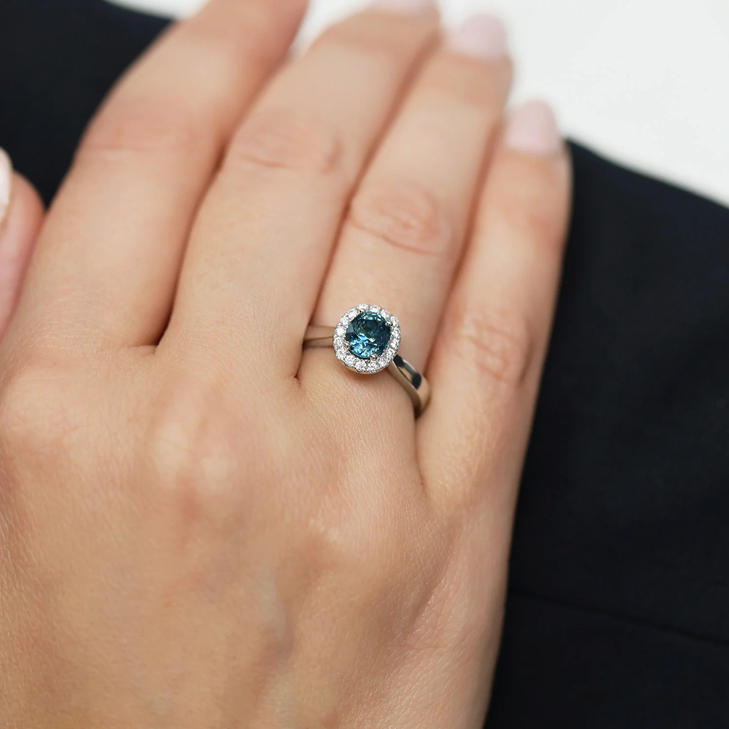 Platinum Oval Blue-Green Sapphire Diamond Halo Set Ring - Image 4