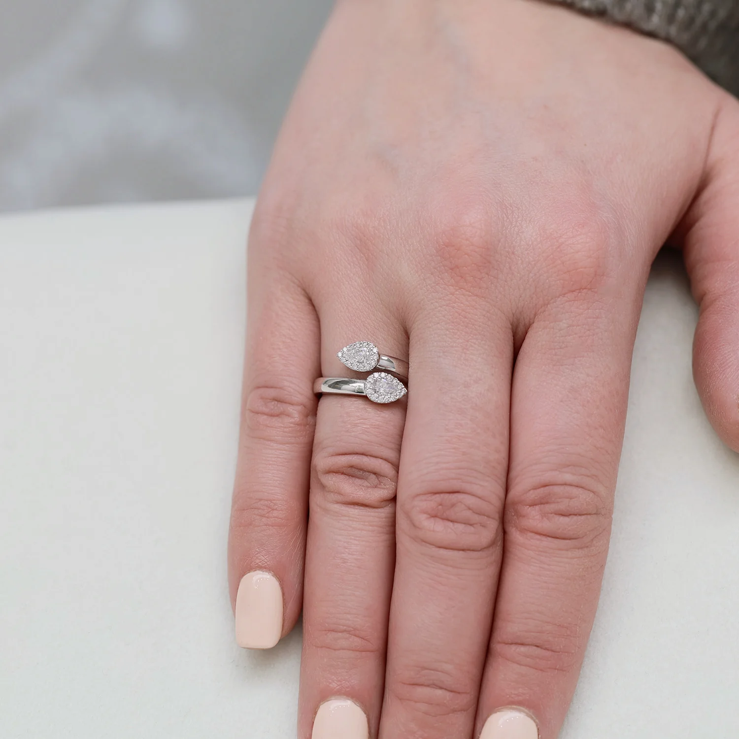 Platinum Pear Shape Diamond Cross Over Fancy Ring - Image 3