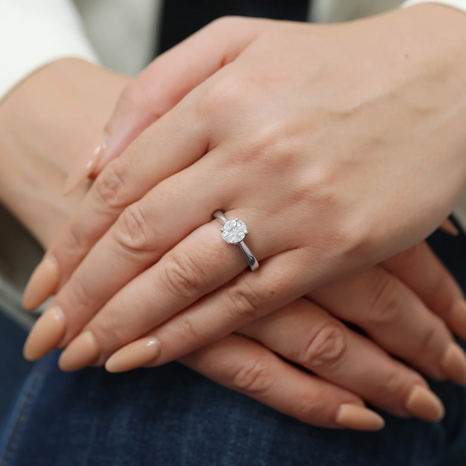 Platinum Princess Cut And Marquise Cut Diamond Oval Shape Cluster Ring - Image 3
