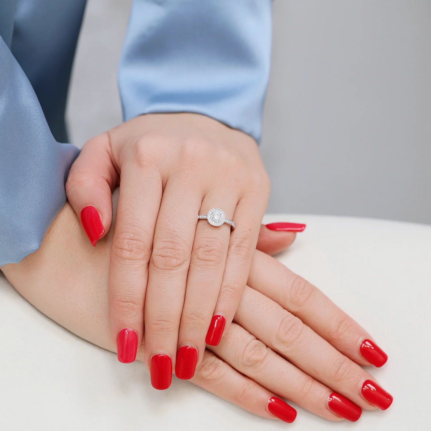Platinum Round Brilliant Cut Diamond Ring With Diamond Halo and Channel Set Shoulders - Image 5