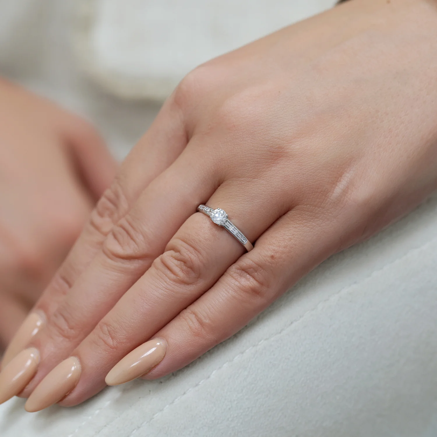 Platinum Round Brilliant Cut Diamond Single Stone Ring With Baguette Cut Diamond Channel Set Shoulders - Image 3