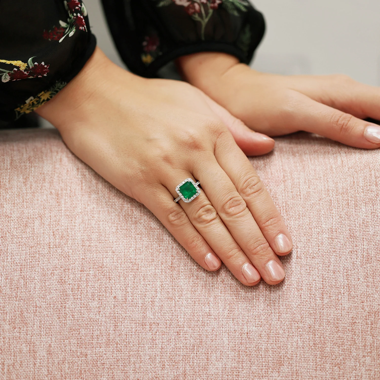 Platinum Square Cut Emerald And Round Brilliant Cut Diamond Cluster Ring With Diamond Set Shoulders - Image 3