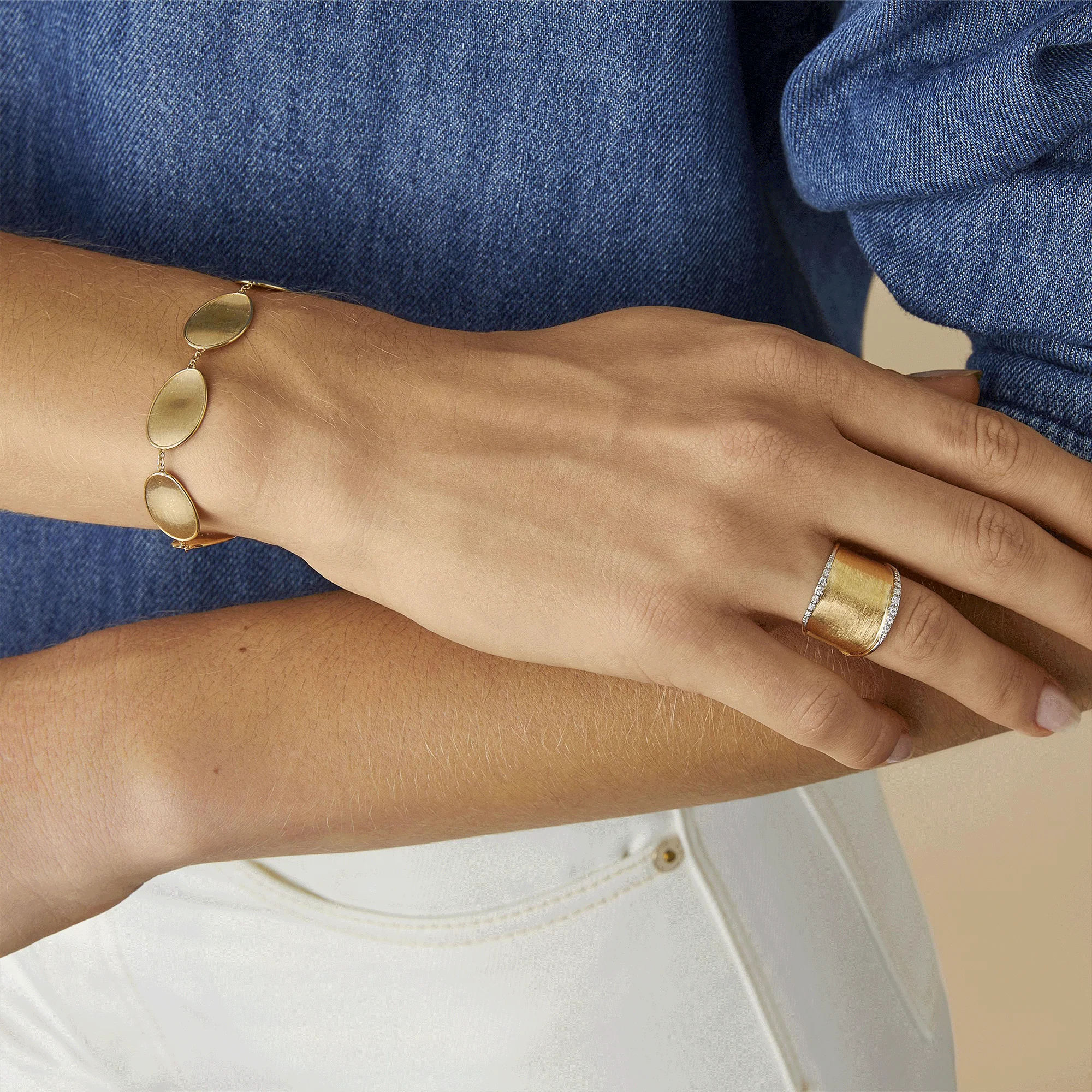 Lunaria 18ct Yellow Gold Bracelet - Image 2