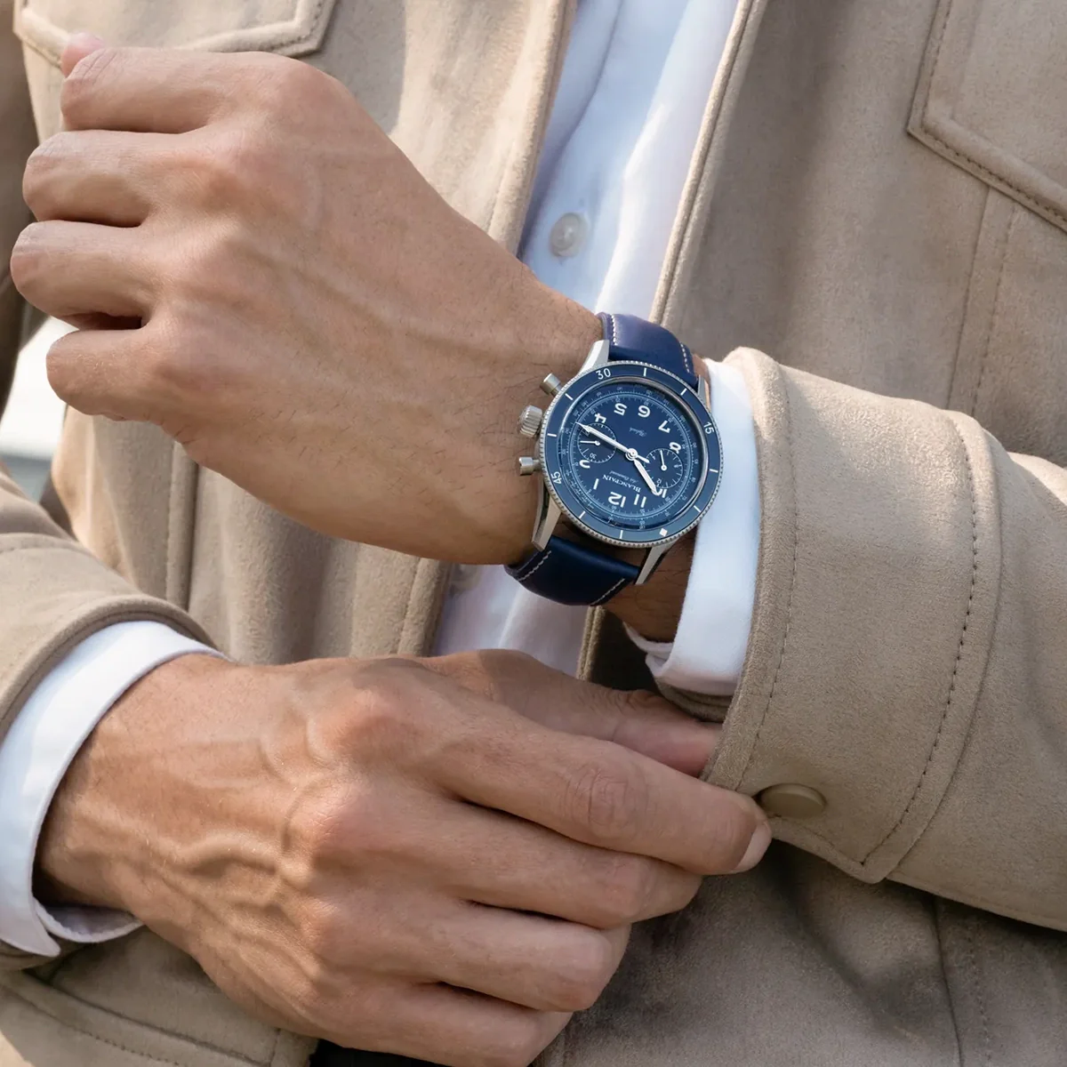Air Command Flyback Chronograph 42.5mm Blue Dial Titanium Watch - Image 2