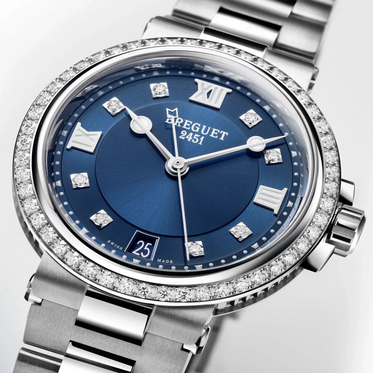Marine 34mm Blue Dial Automatic Bracelet Watch - Image 2