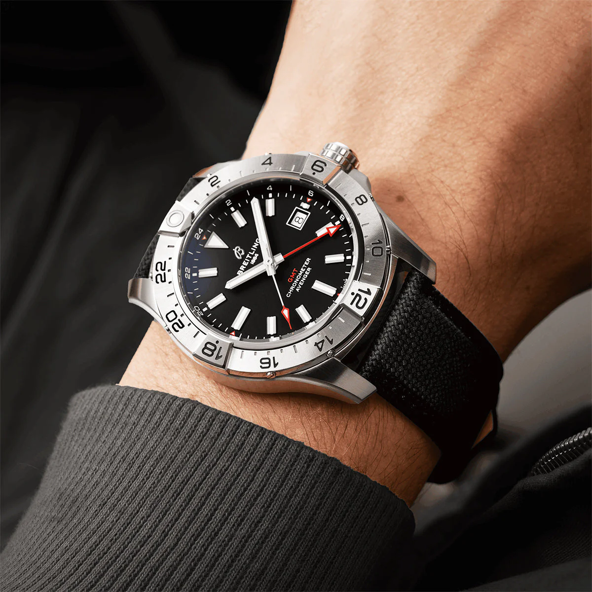 Avenger GMT 44mm Black Dial Automatic Strap Watch - Image 5
