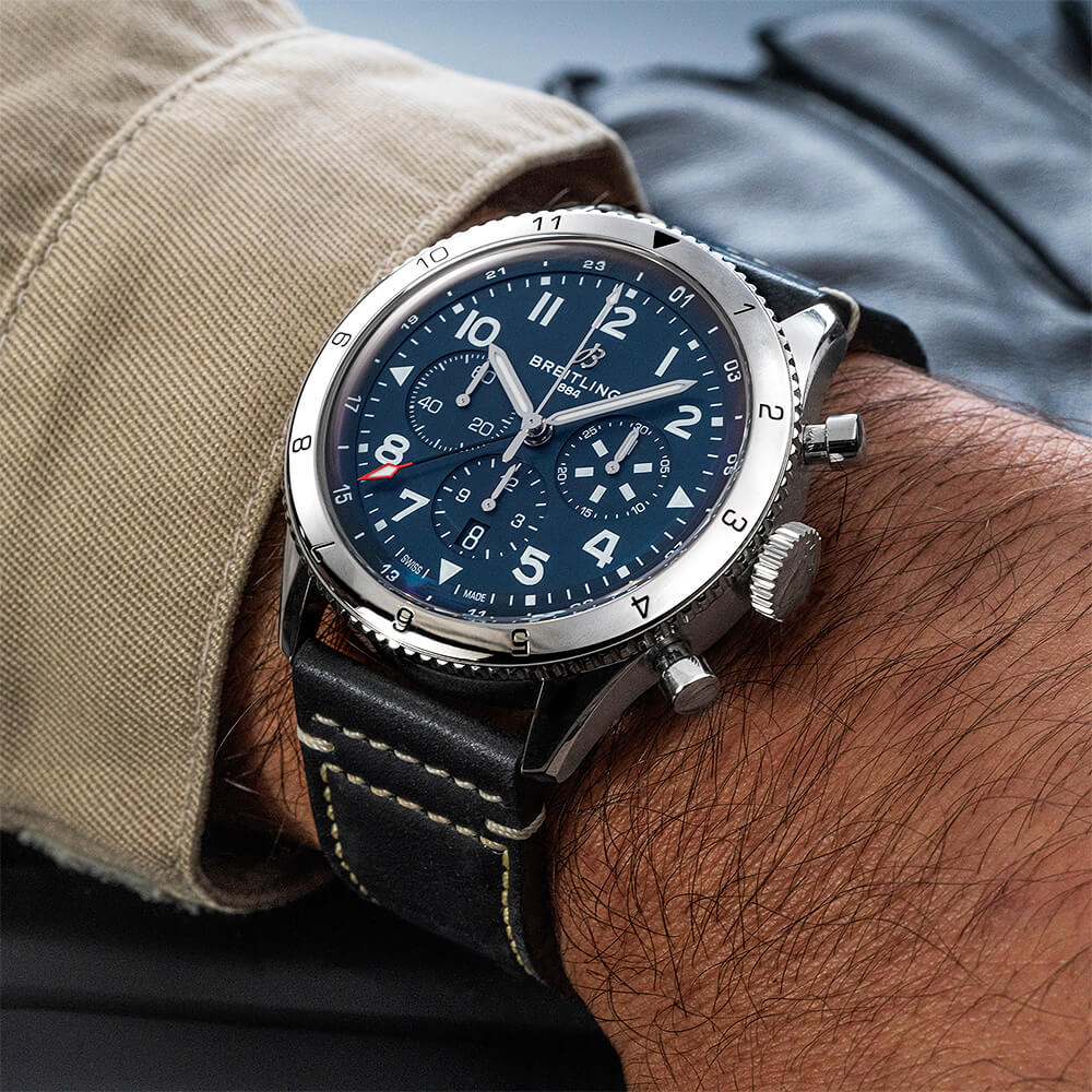 Classic AVI Tribute to Vought F4U 46mm Blue Dial Chronograph Watch - Image 2