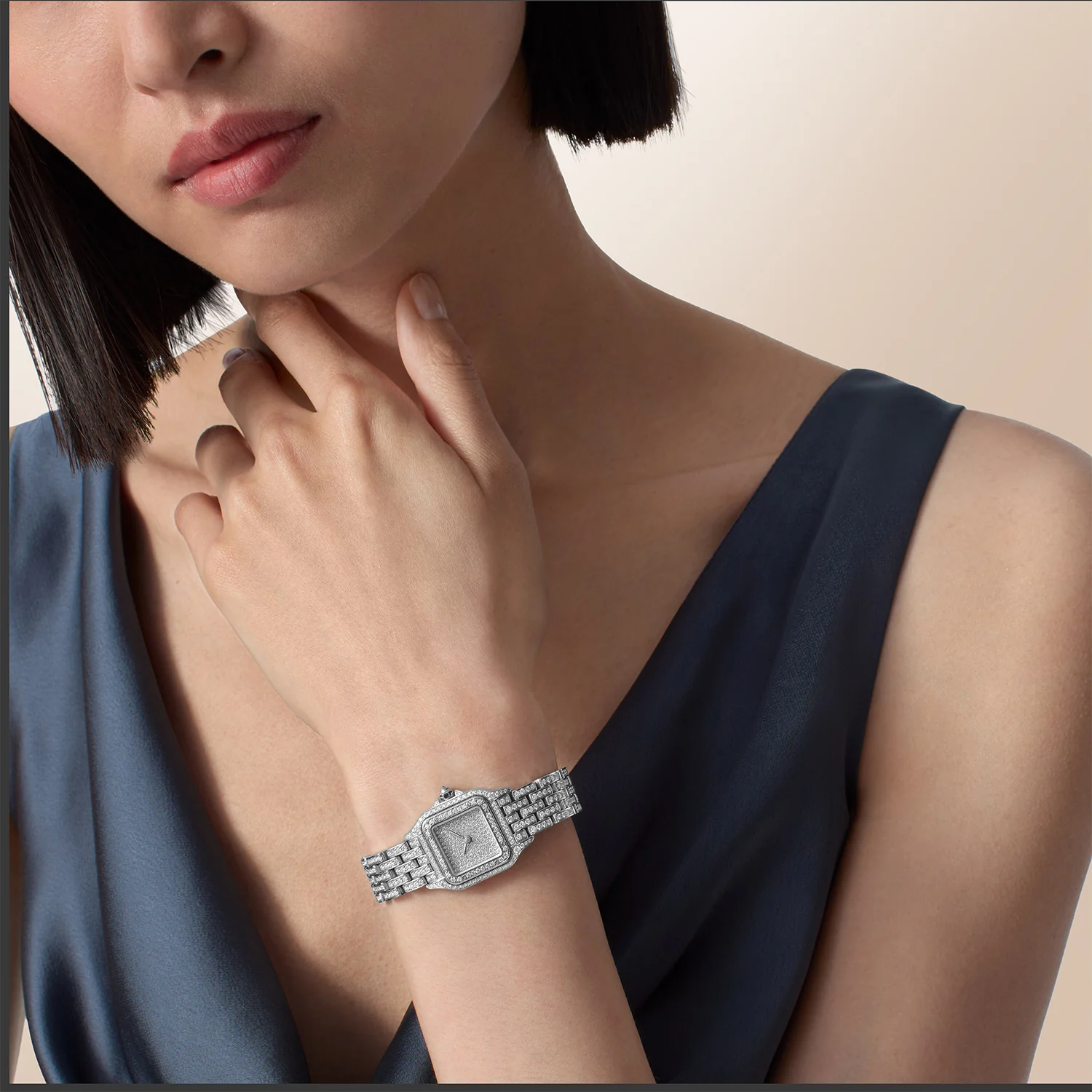 Panthère de Cartier 18ct White Gold Full Diamond Set Bracelet Watch - Image 5