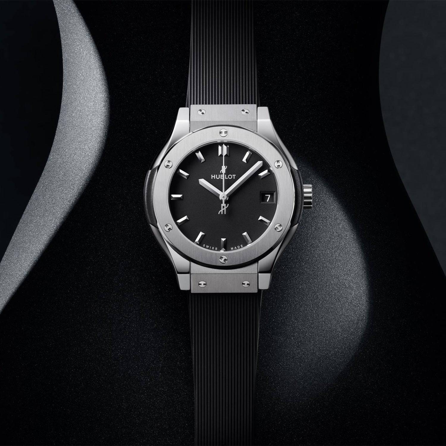 Classic Fusion 29mm Grey Dial & Rubber Strap Watch - Image 2