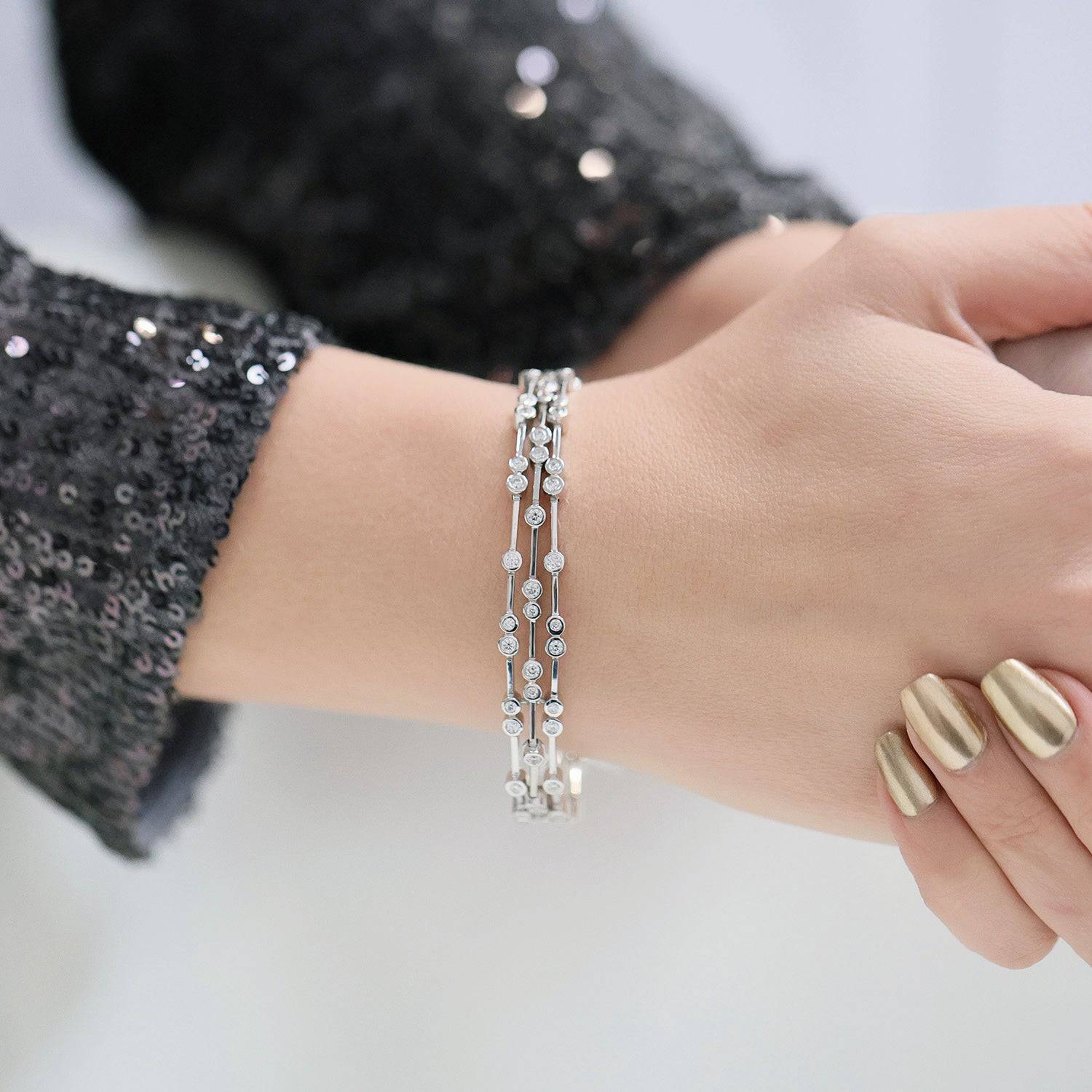 18ct White Gold Triple Row Diamond Bracelet - Image 2