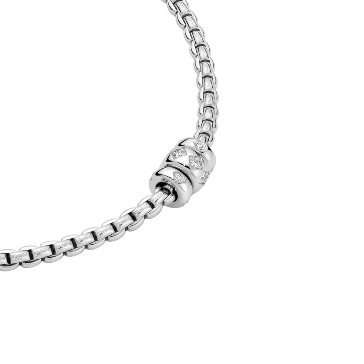 Eka 18ct White Gold Necklace With Three Rhombus Set Diamond Rondels - Image 2