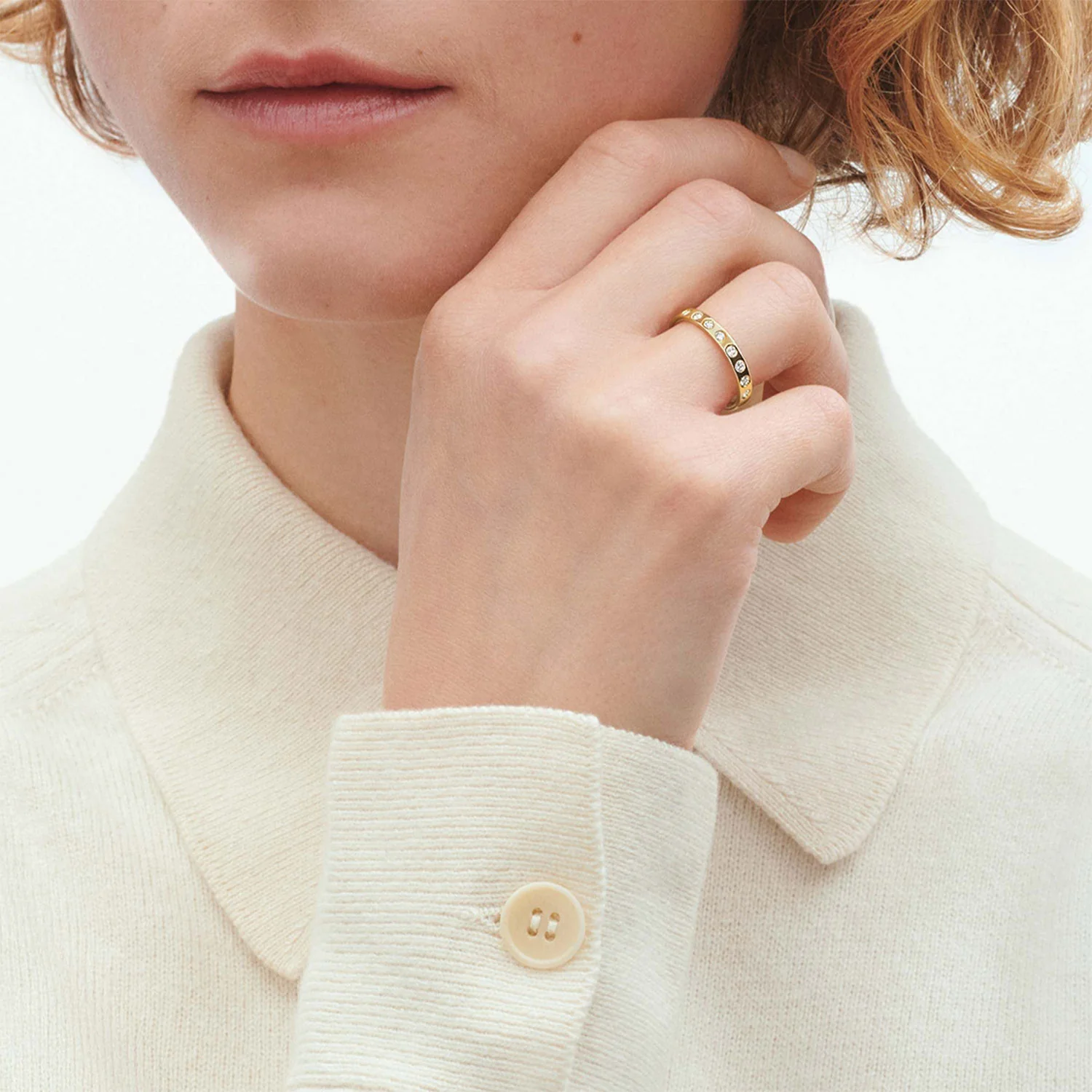 Magic Yellow Gold Diamond Set Centre Ring - Image 3