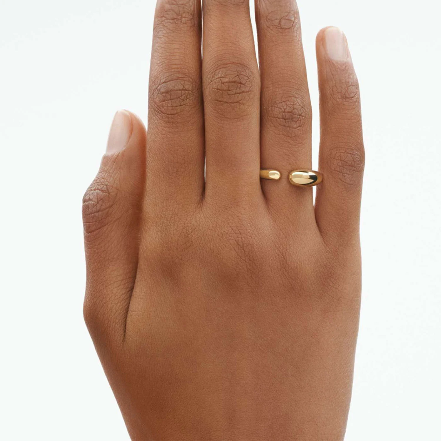 Mercy 18ct Yellow Gold Plain Mini Ring - Image 3