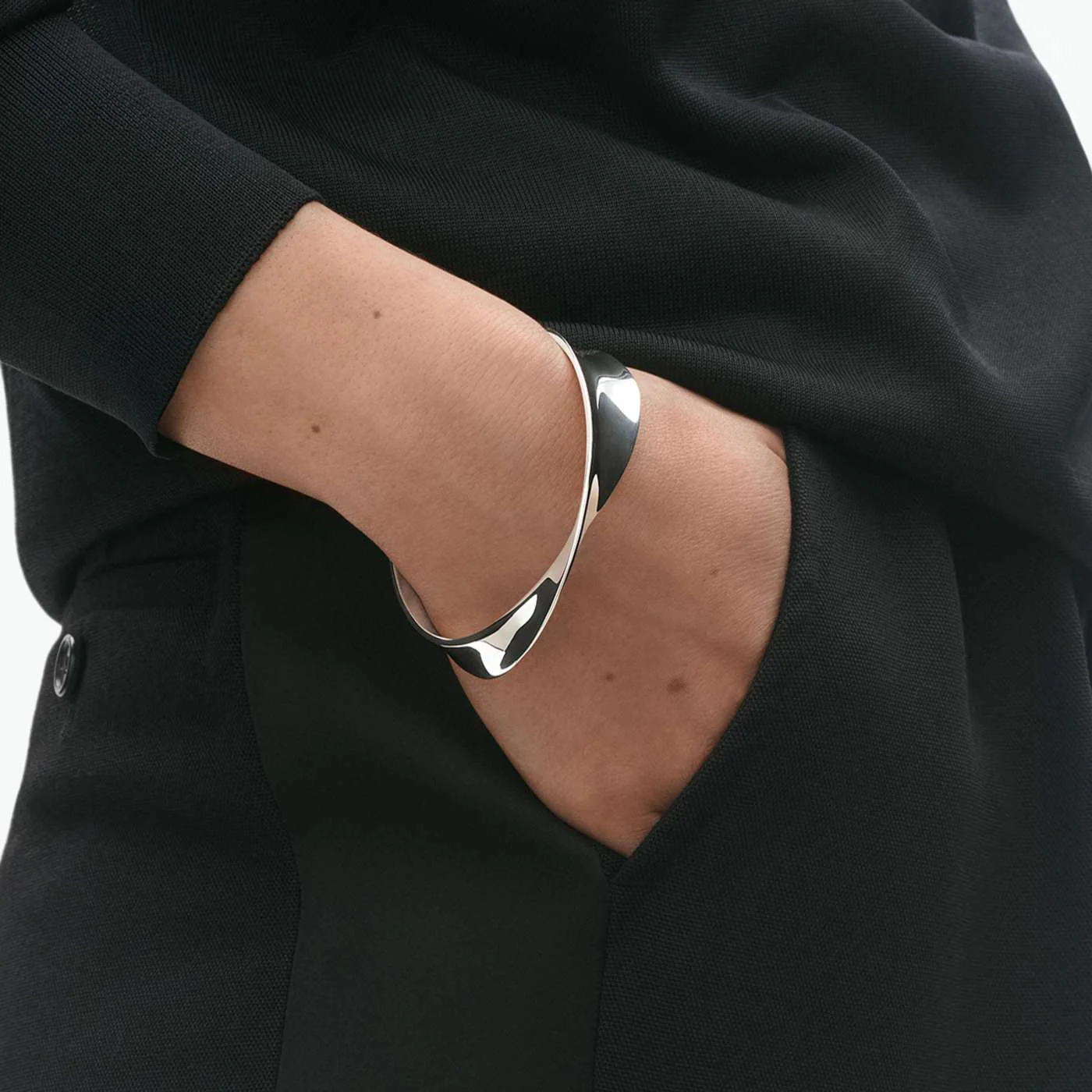 Mobius Sterling Silver Bangle - Image 3