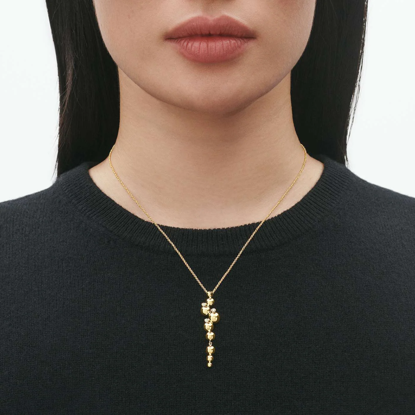 Moonlight Grapes 18ct Yellow Gold Diamond Set Drop Pendant - Image 3
